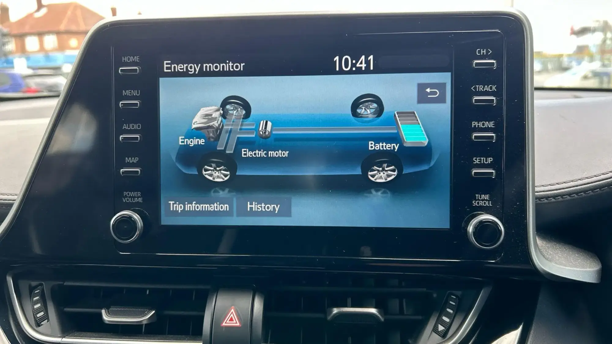 Toyota C-HR Self-Charging Hybrid Image 18