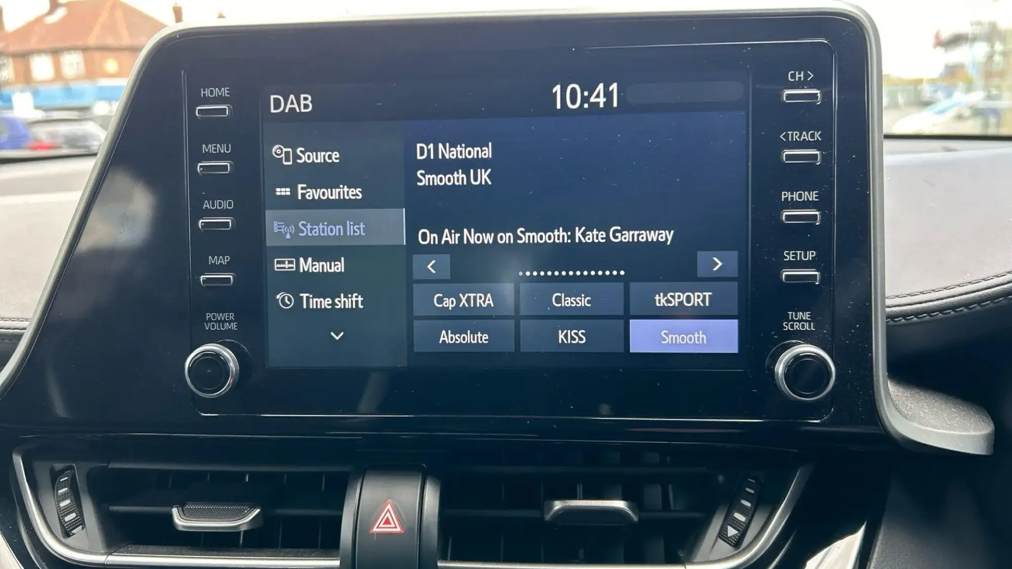 Toyota C-HR Self-Charging Hybrid Image 22