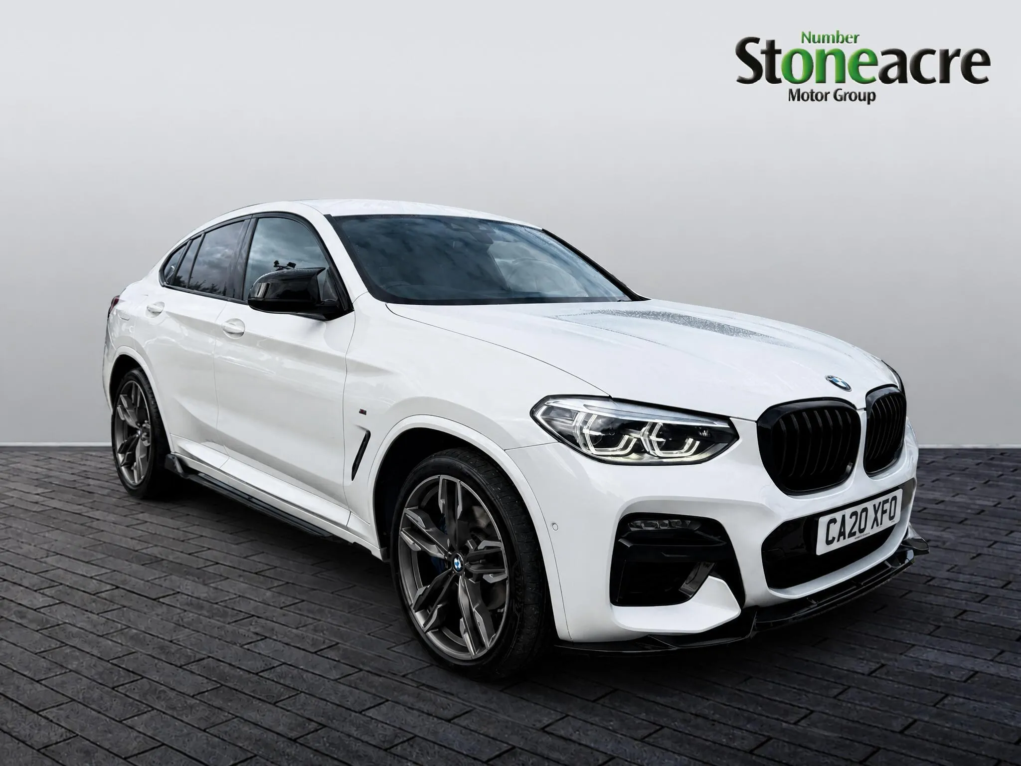 BMW X4 listing photo