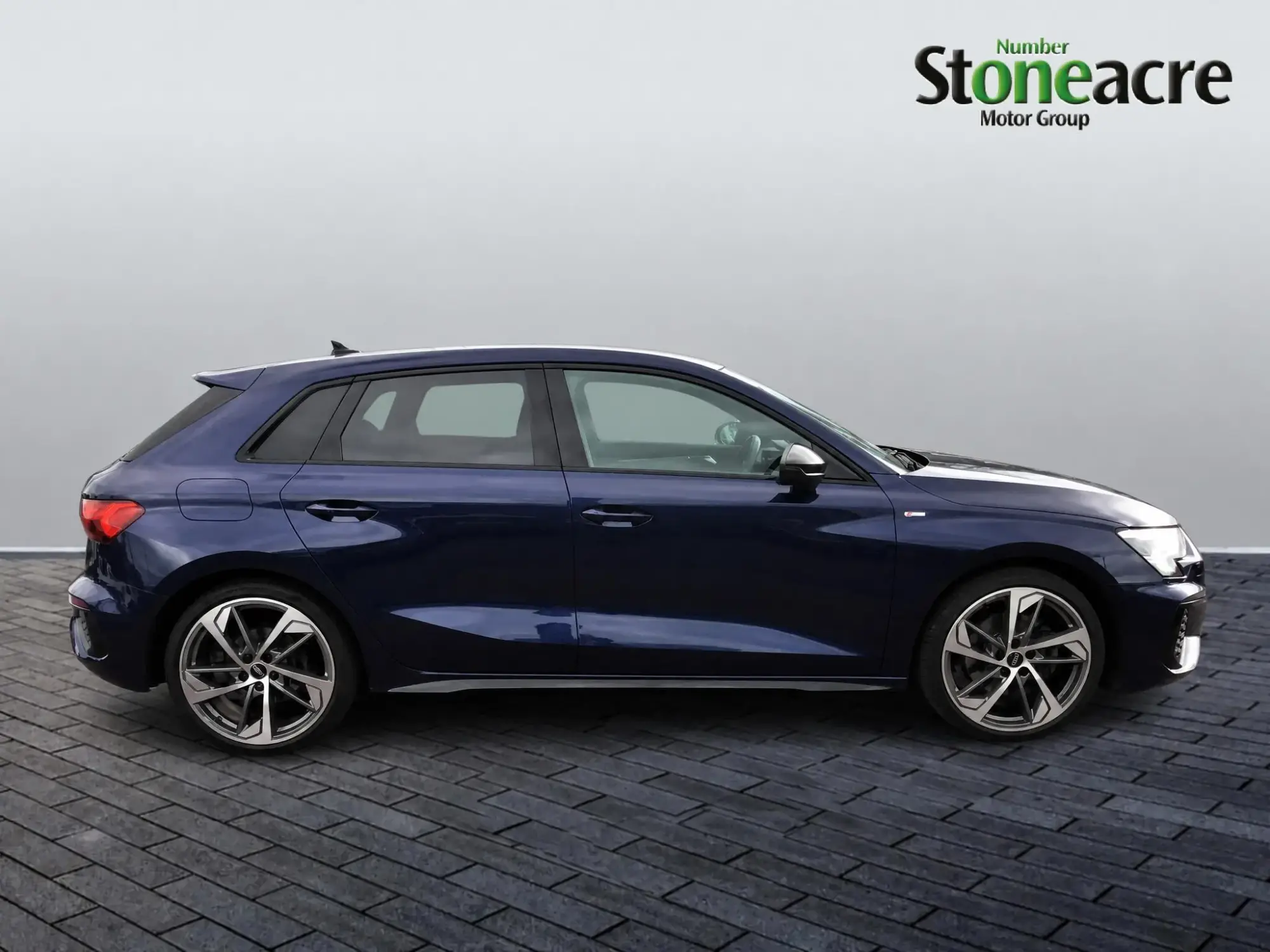 Audi A3 Image 2