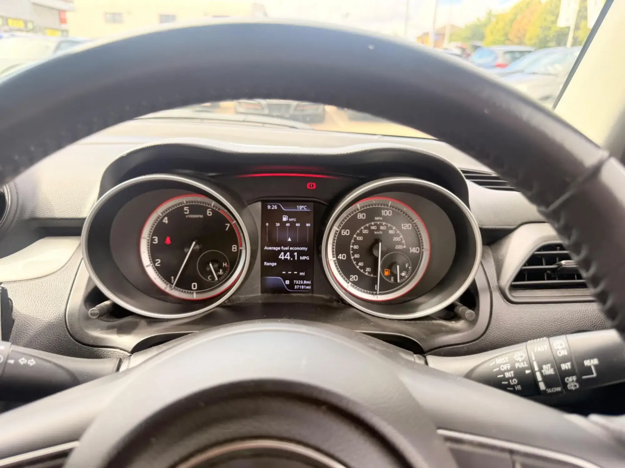 Suzuki Swift Image 12