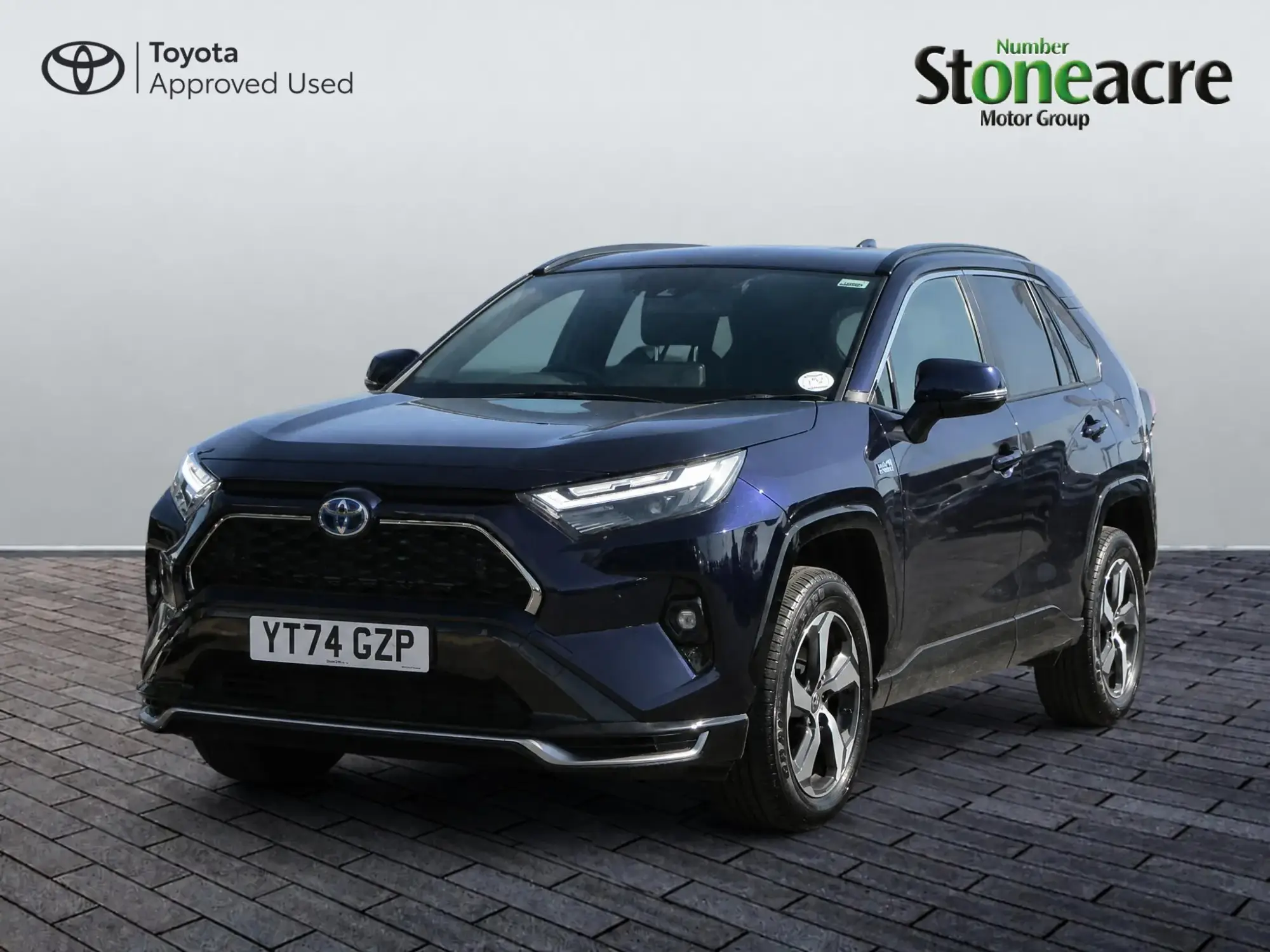Toyota RAV4 Plug-in Hybrid Image 7