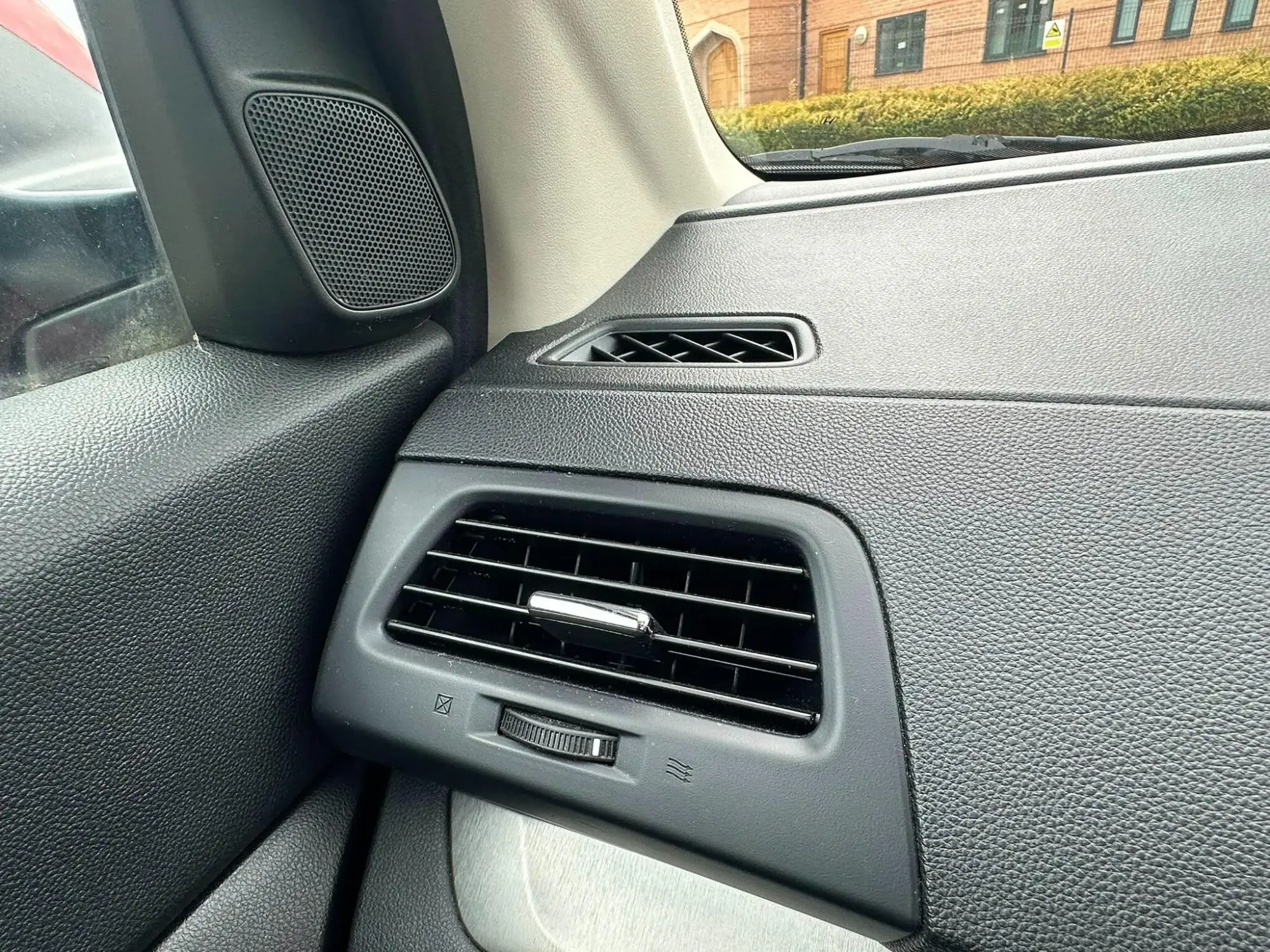 Honda CR-V Image 21