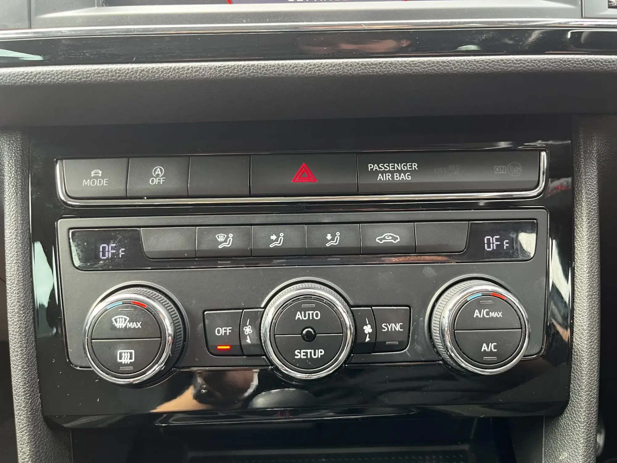 SEAT Leon Image 18