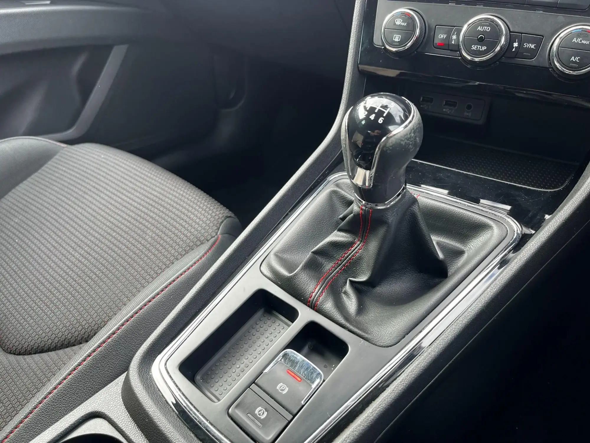 SEAT Leon Image 19