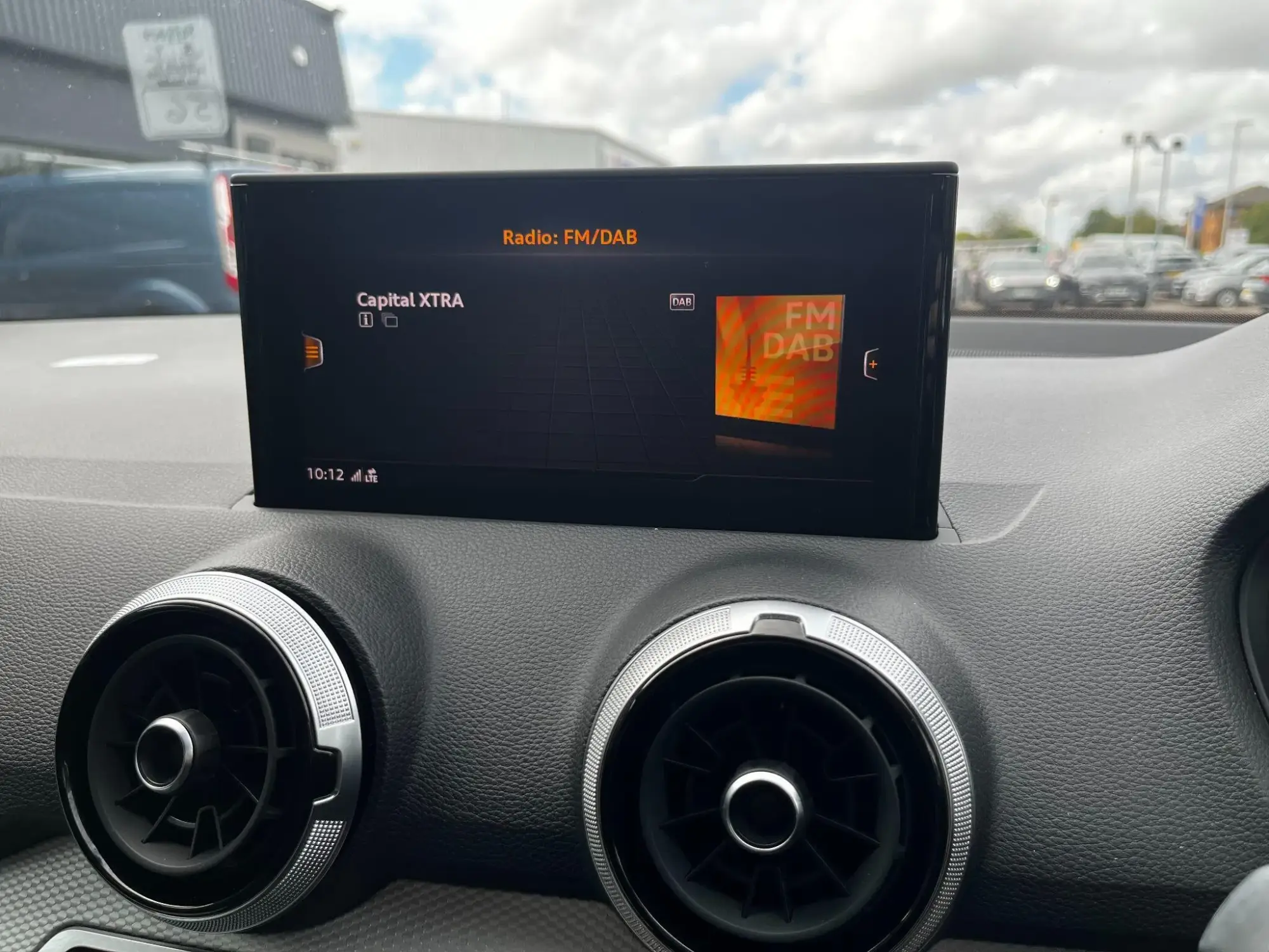 Audi Q2 Image 17