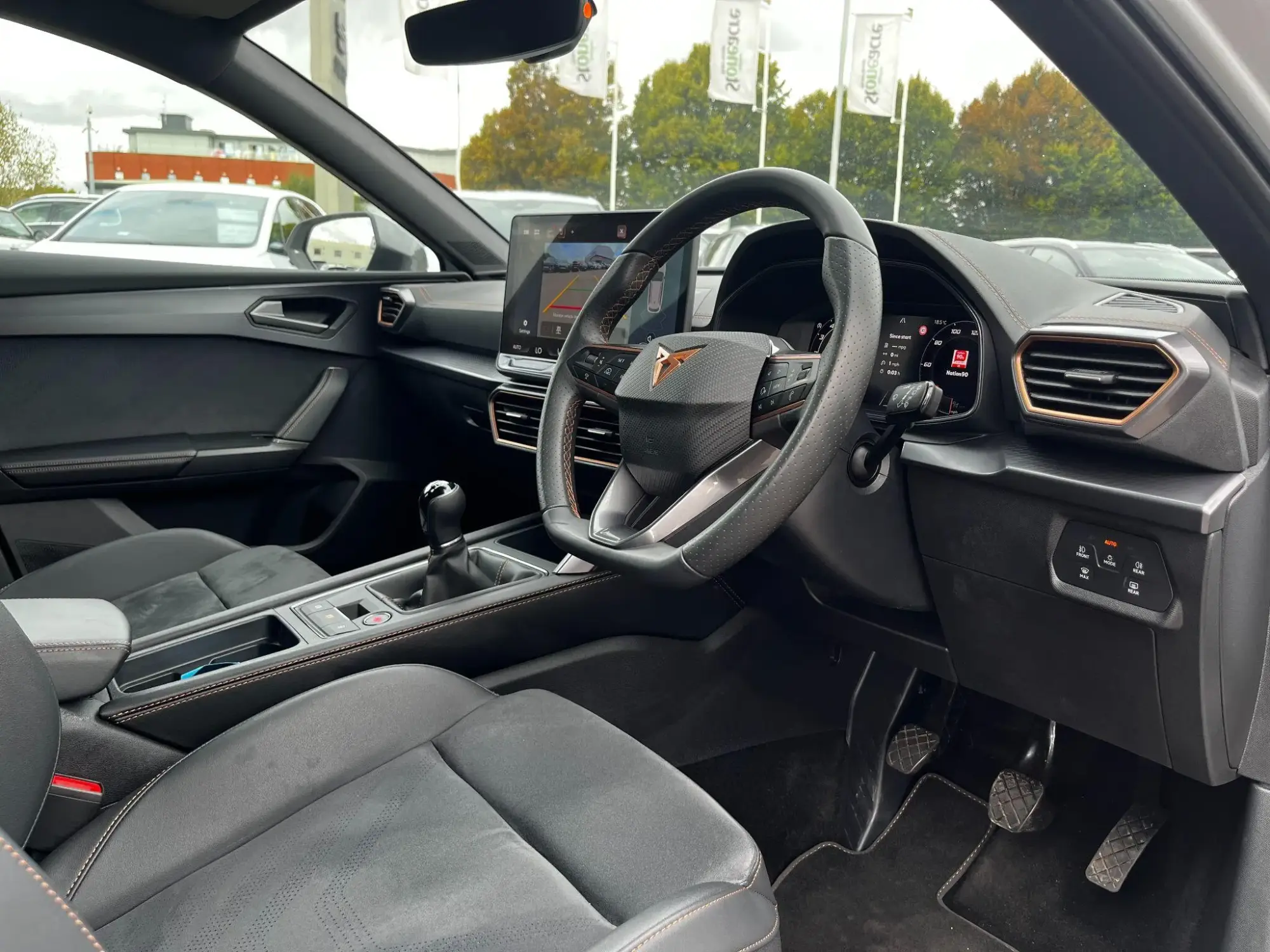 CUPRA Leon Image 12