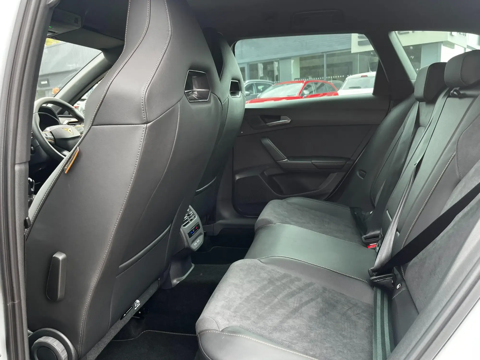 CUPRA Leon Image 15