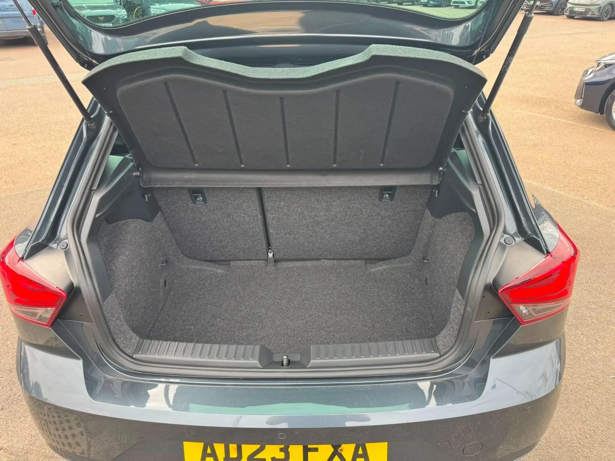 SEAT Ibiza Image 9