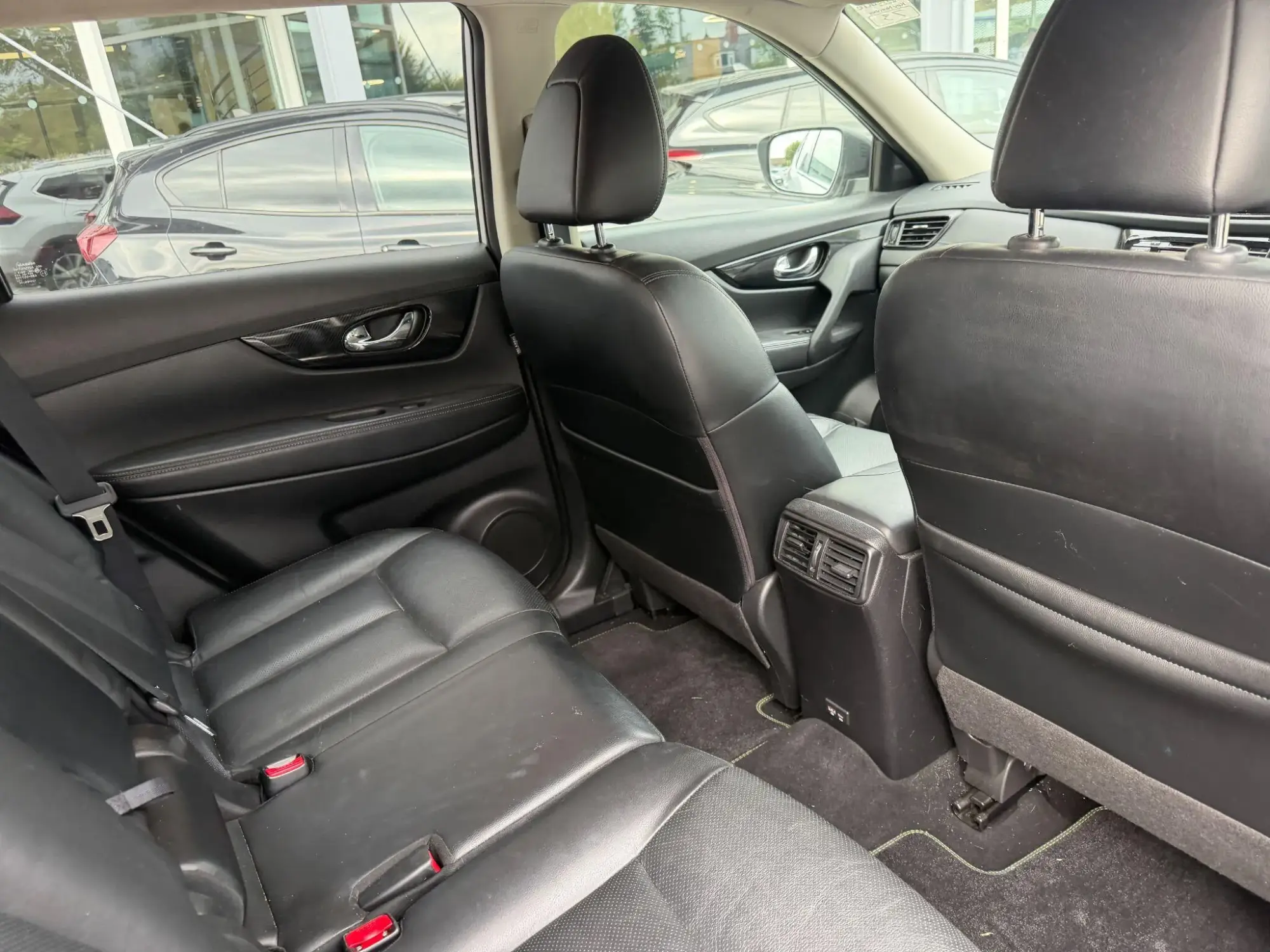 Nissan X-Trail Image 12