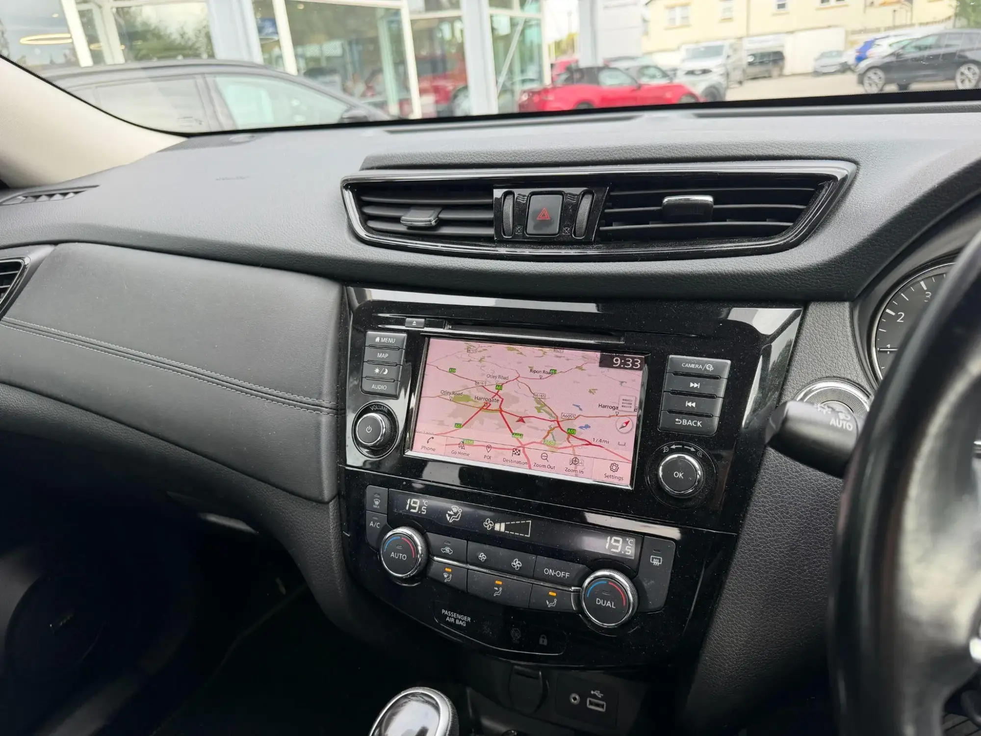 Nissan X-Trail Image 17
