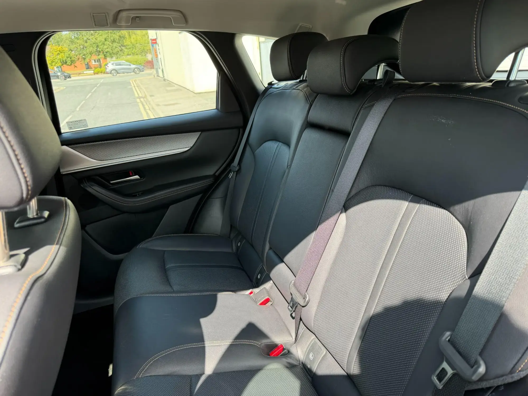 Mazda CX-60 PHEV Image 12