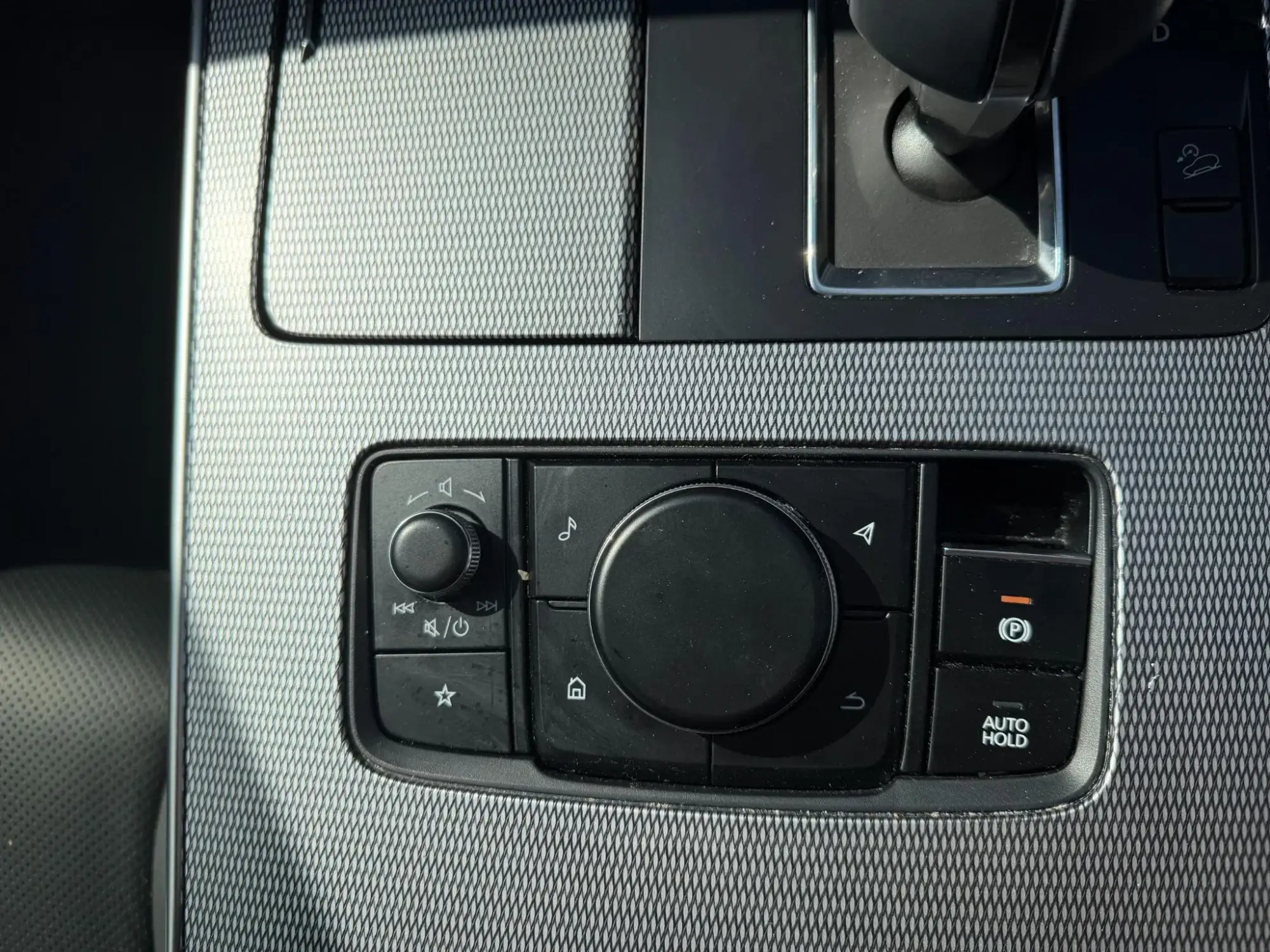 Mazda CX-60 PHEV Image 16