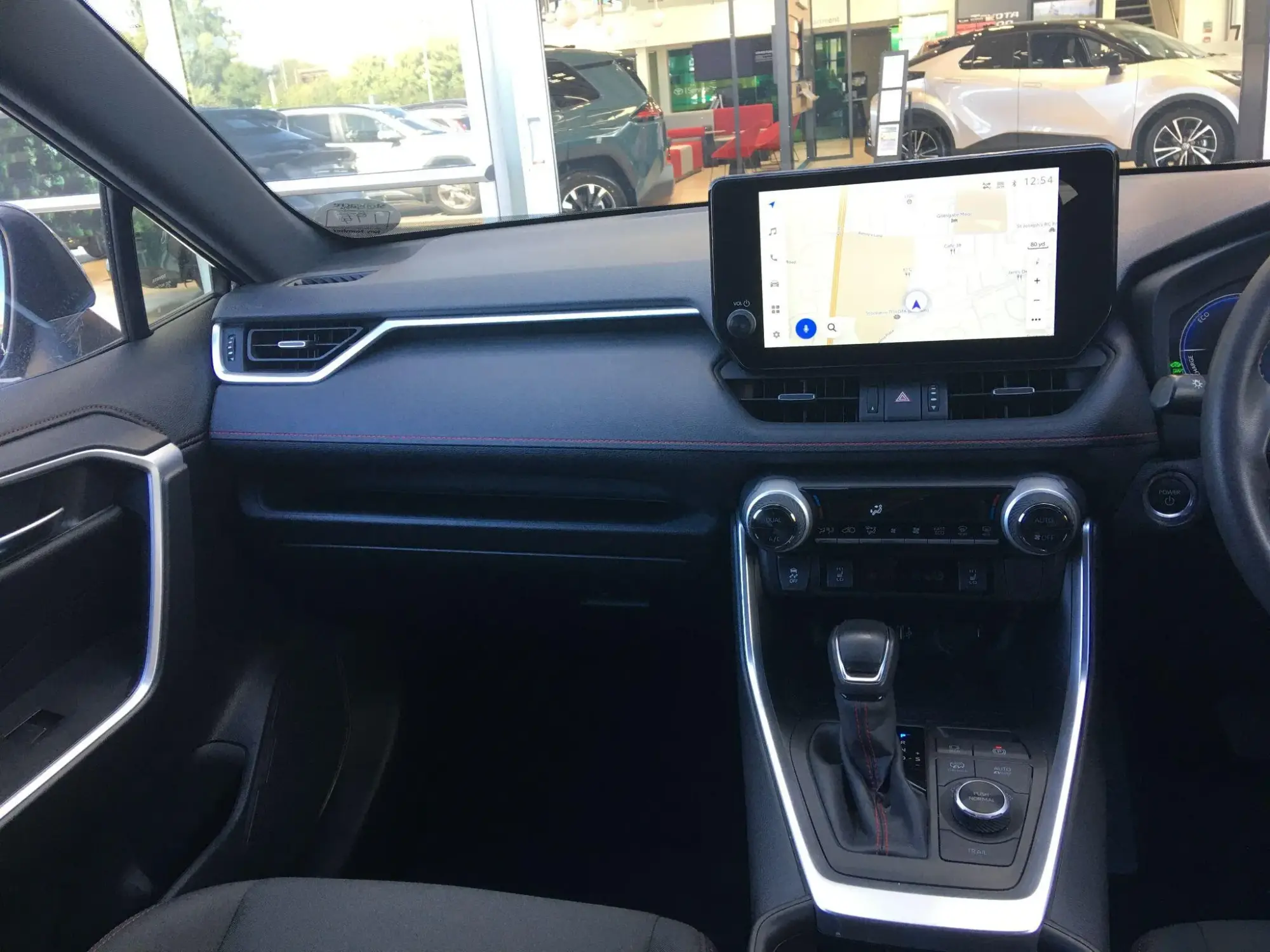 Toyota RAV4 Plug-in Hybrid Image 13