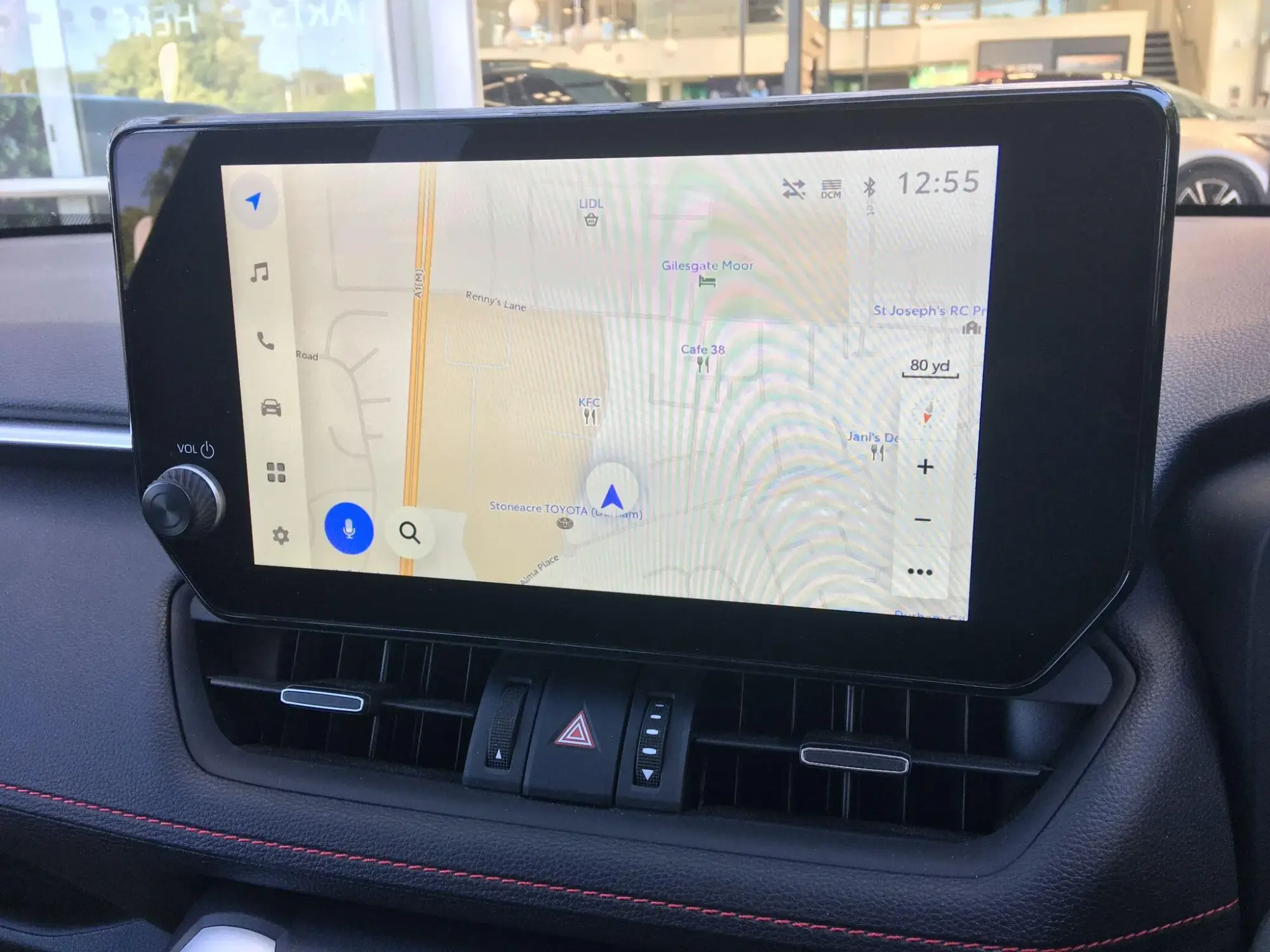 Toyota RAV4 Plug-in Hybrid Image 16
