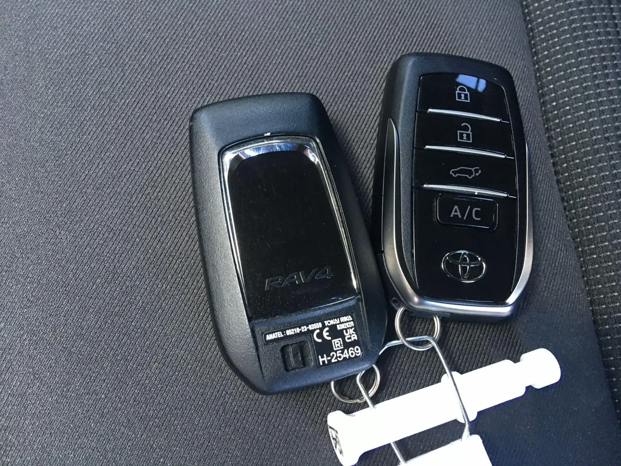 Toyota RAV4 Plug-in Hybrid Image 20