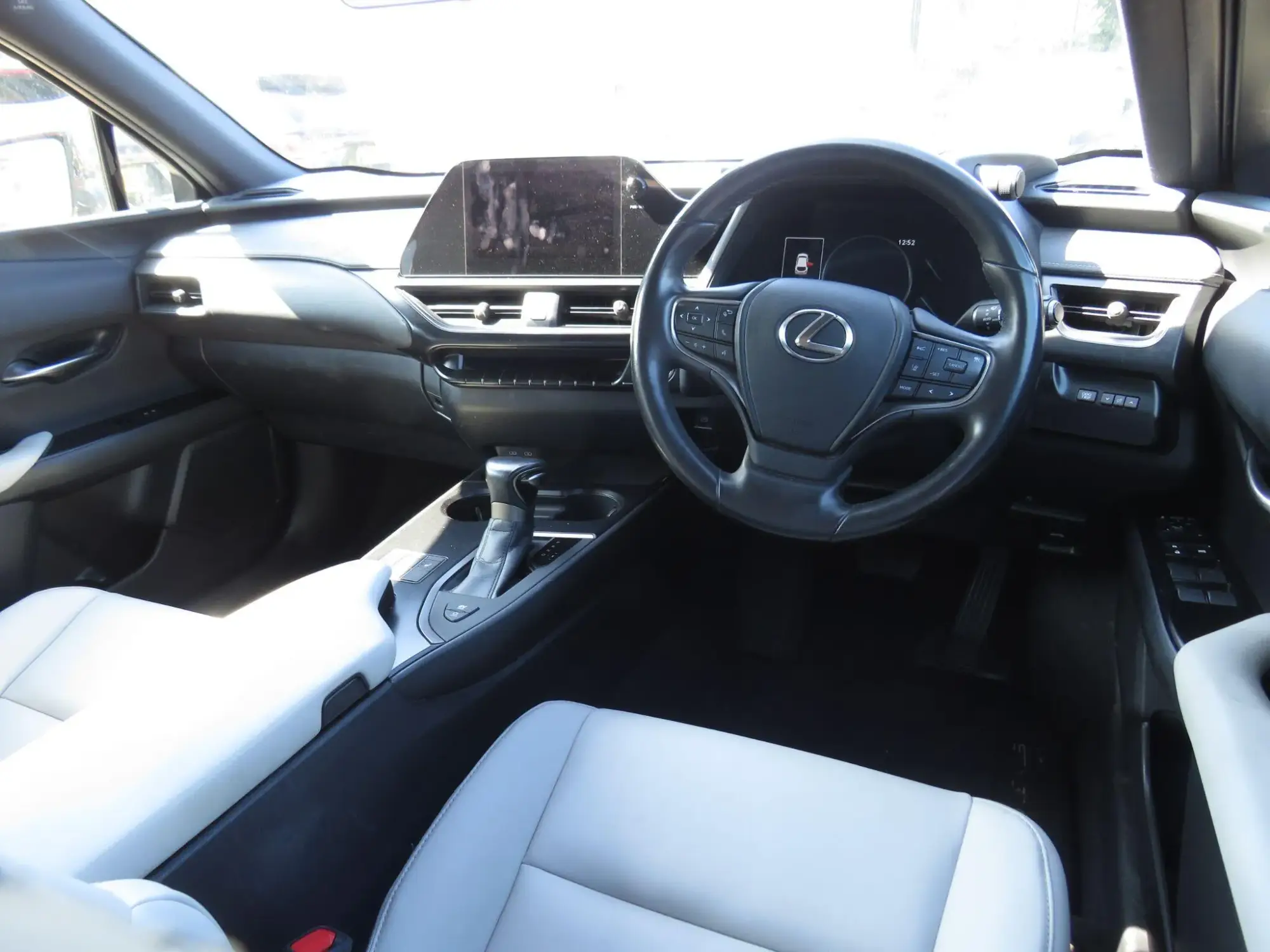 Lexus UX Self-Charging Hybrid Image 10 Lexus UX Self-Charging Hybrid Image 10