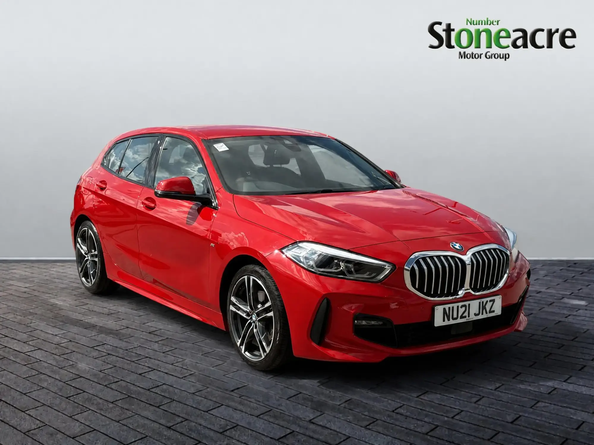 BMW 1 Series 1.5 118i M Sport (LCP) Euro 6 (s/s) 5dr NU21JKZ Image 1 BMW 1 Series 1.5 118i M Sport (LCP) Euro 6 (s/s) 5dr NU21JKZ Image 1