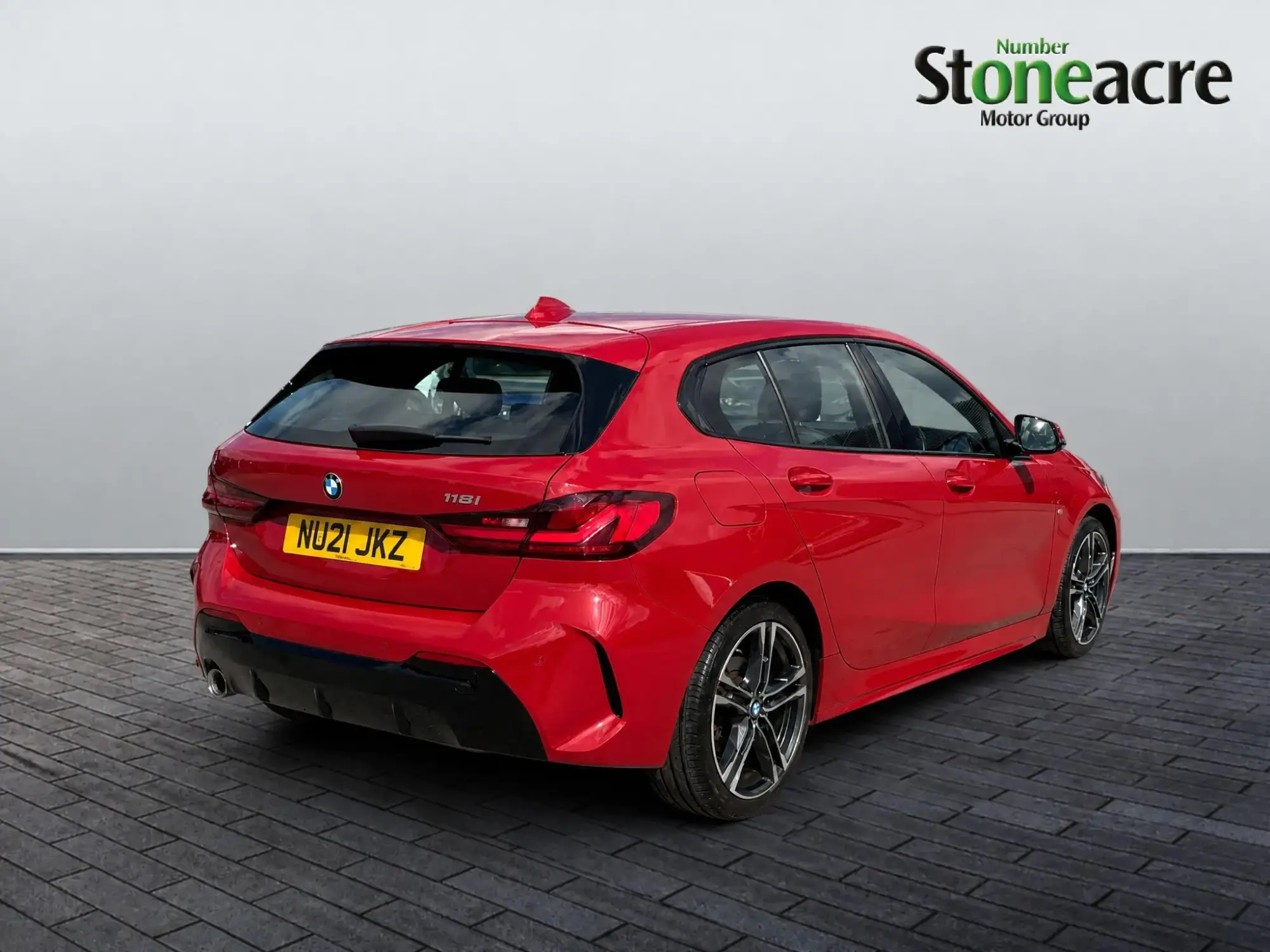 BMW 1 Series 1.5 118i M Sport (LCP) Euro 6 (s/s) 5dr NU21JKZ Image 3 BMW 1 Series 1.5 118i M Sport (LCP) Euro 6 (s/s) 5dr NU21JKZ Image 3