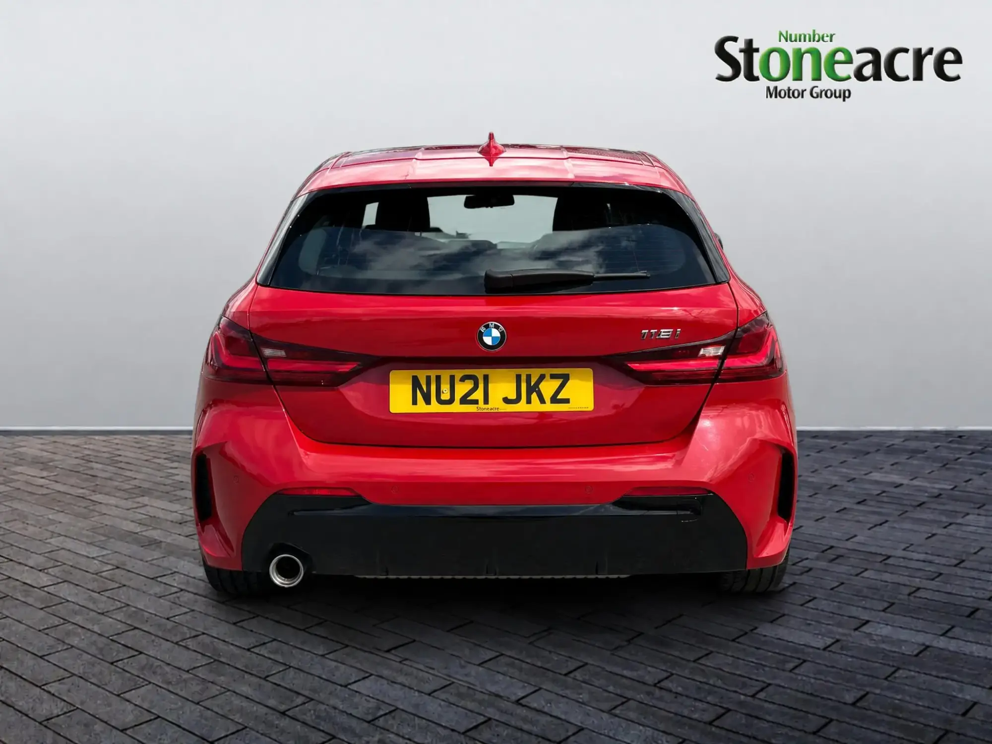 BMW 1 Series Image 4
