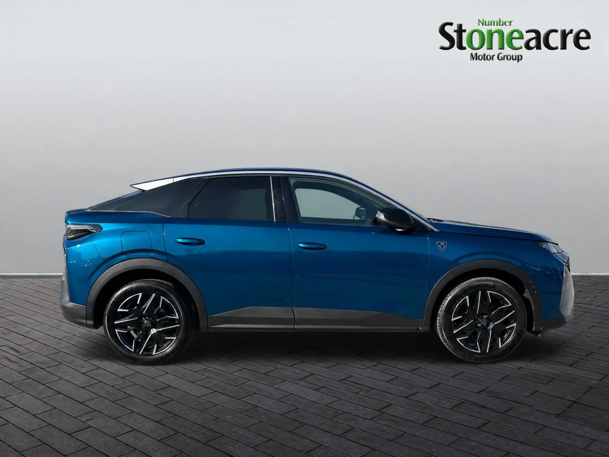 Peugeot 3008 Image 2