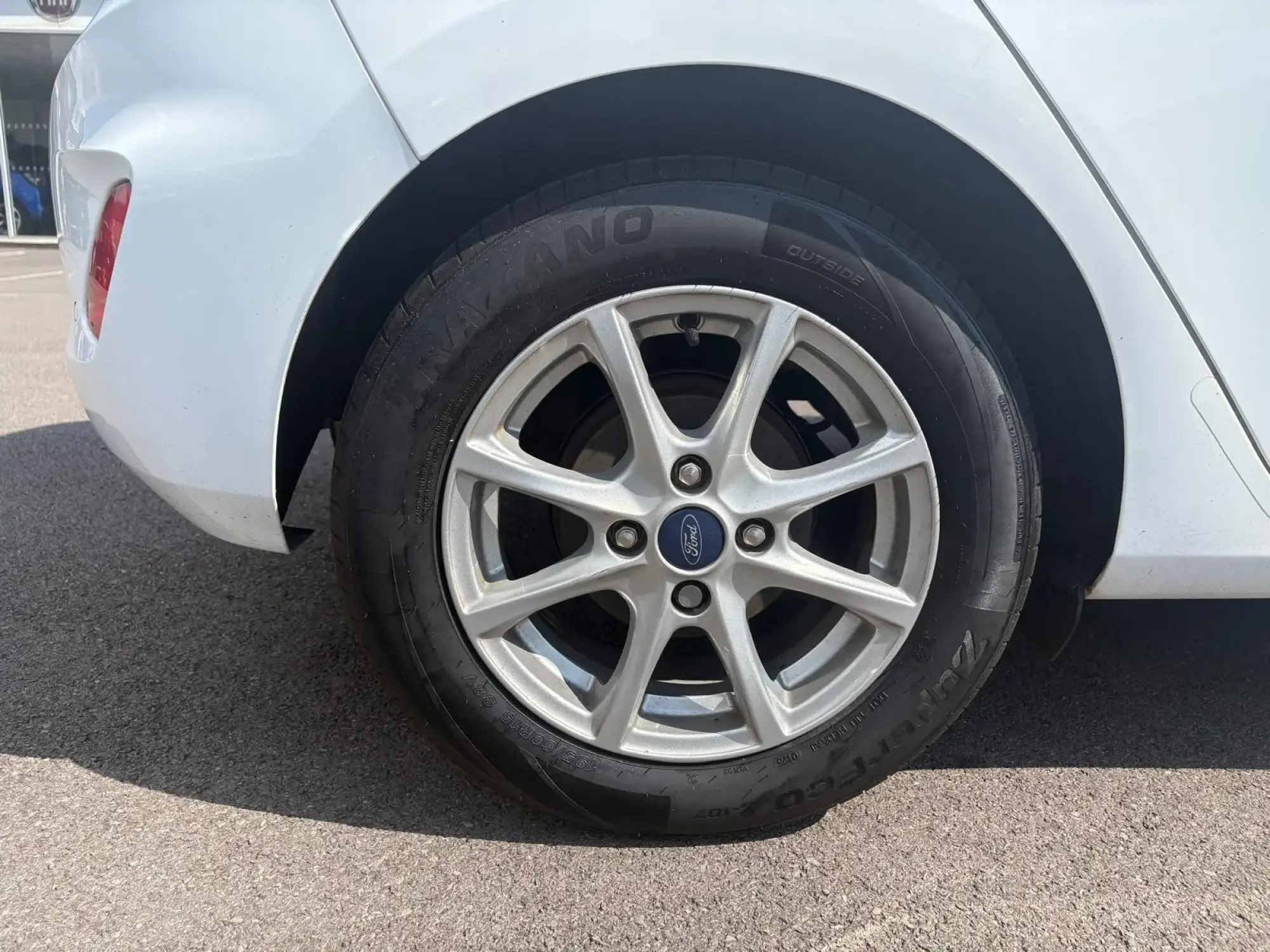 Ford Fiesta Image 16