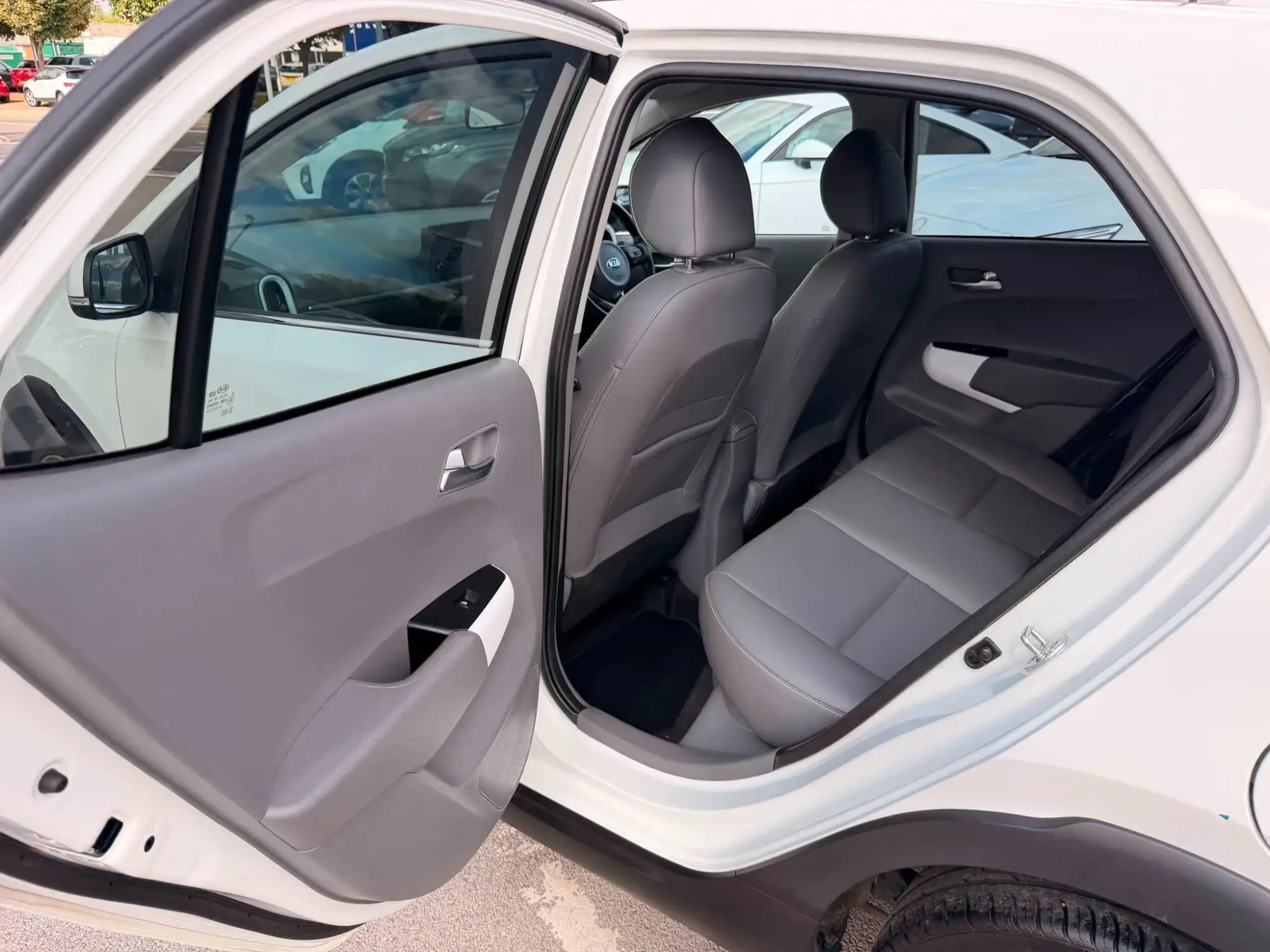 Kia Picanto Image 24 Kia Picanto Image 24