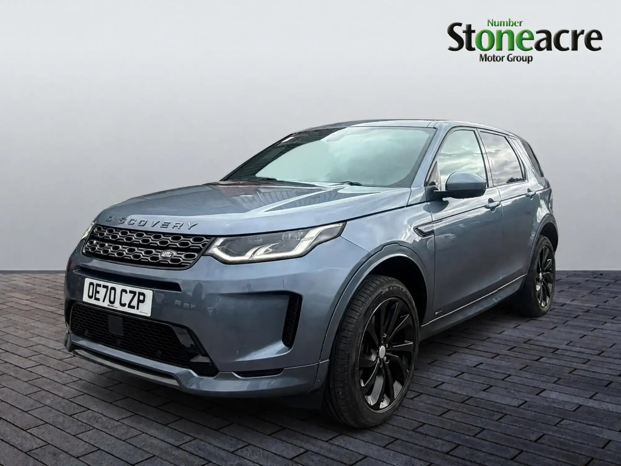 Land Rover Discovery Sport Image 3 Land Rover Discovery Sport Image 3