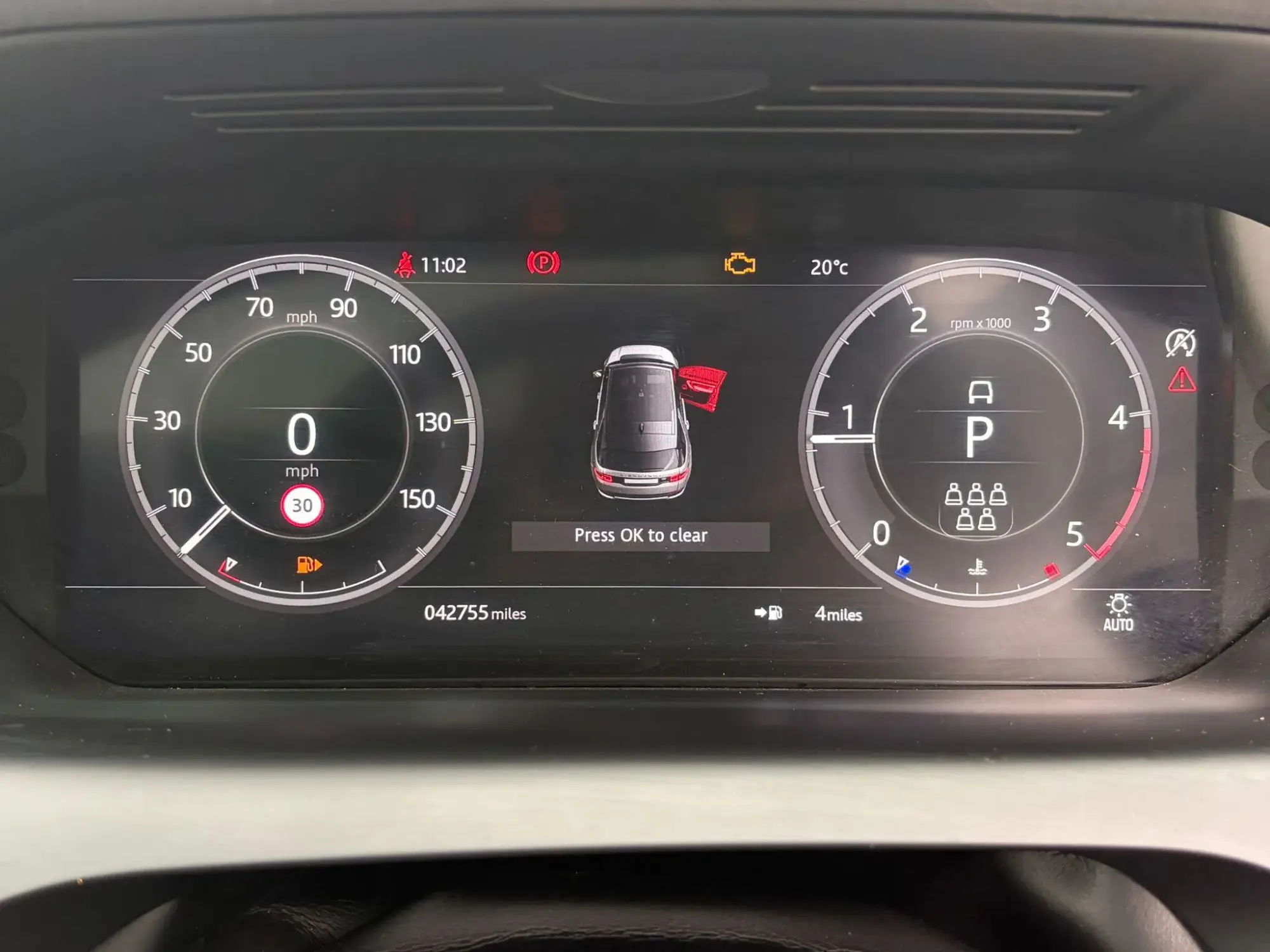 Land Rover Discovery Sport Image 10 Land Rover Discovery Sport Image 10