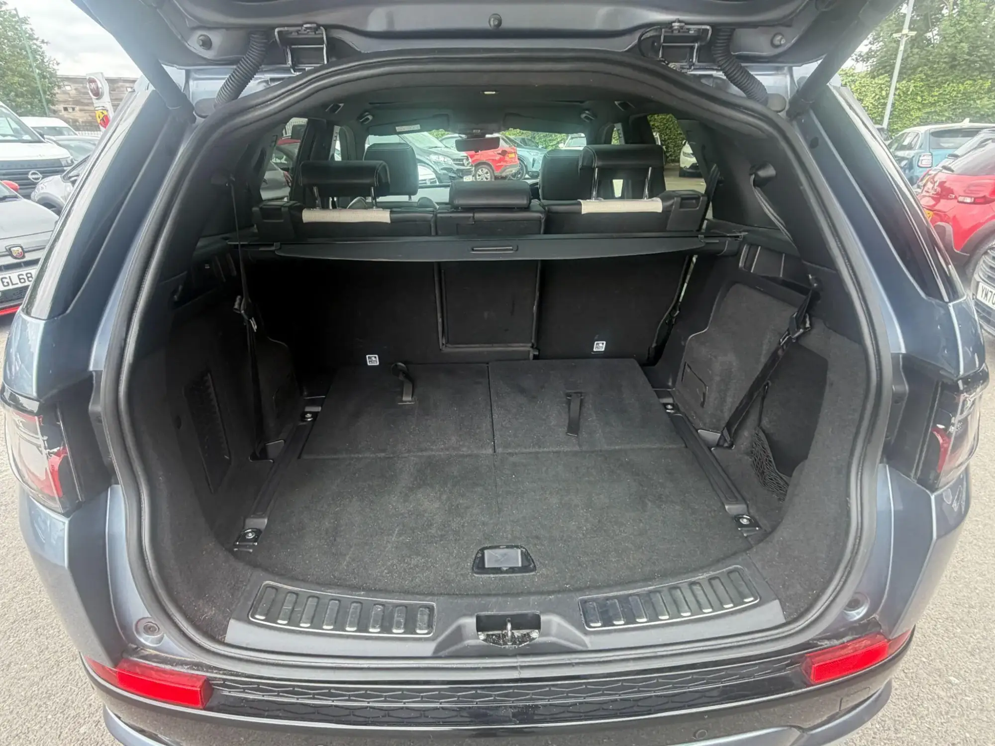 Land Rover Discovery Sport Image 15 Land Rover Discovery Sport Image 15