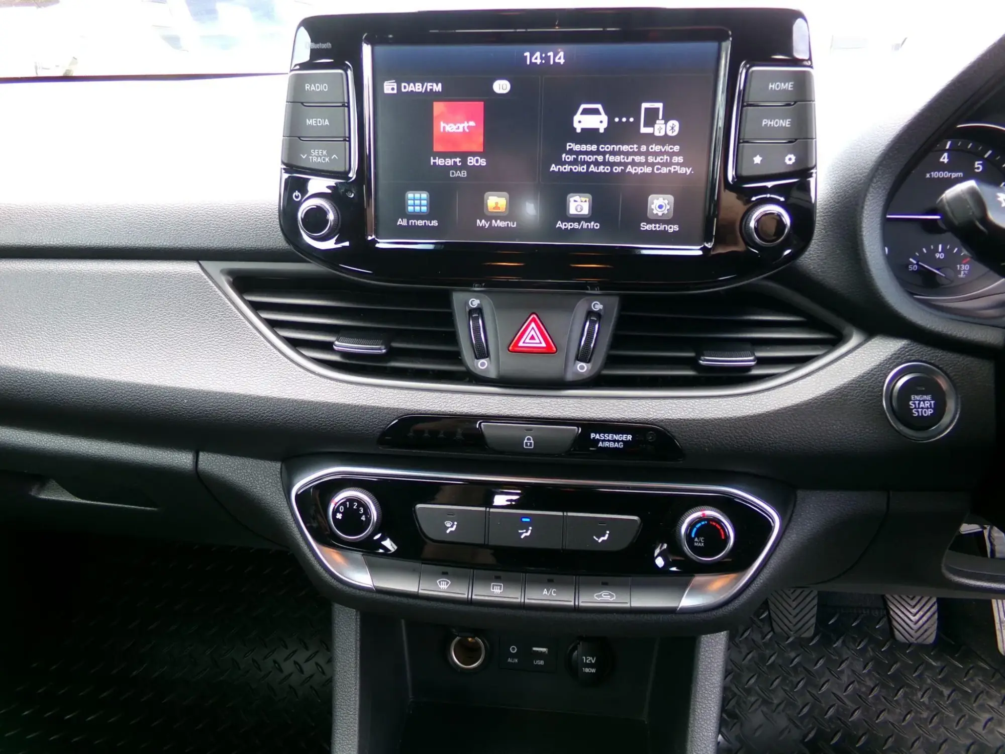 Hyundai i30 Image 16
