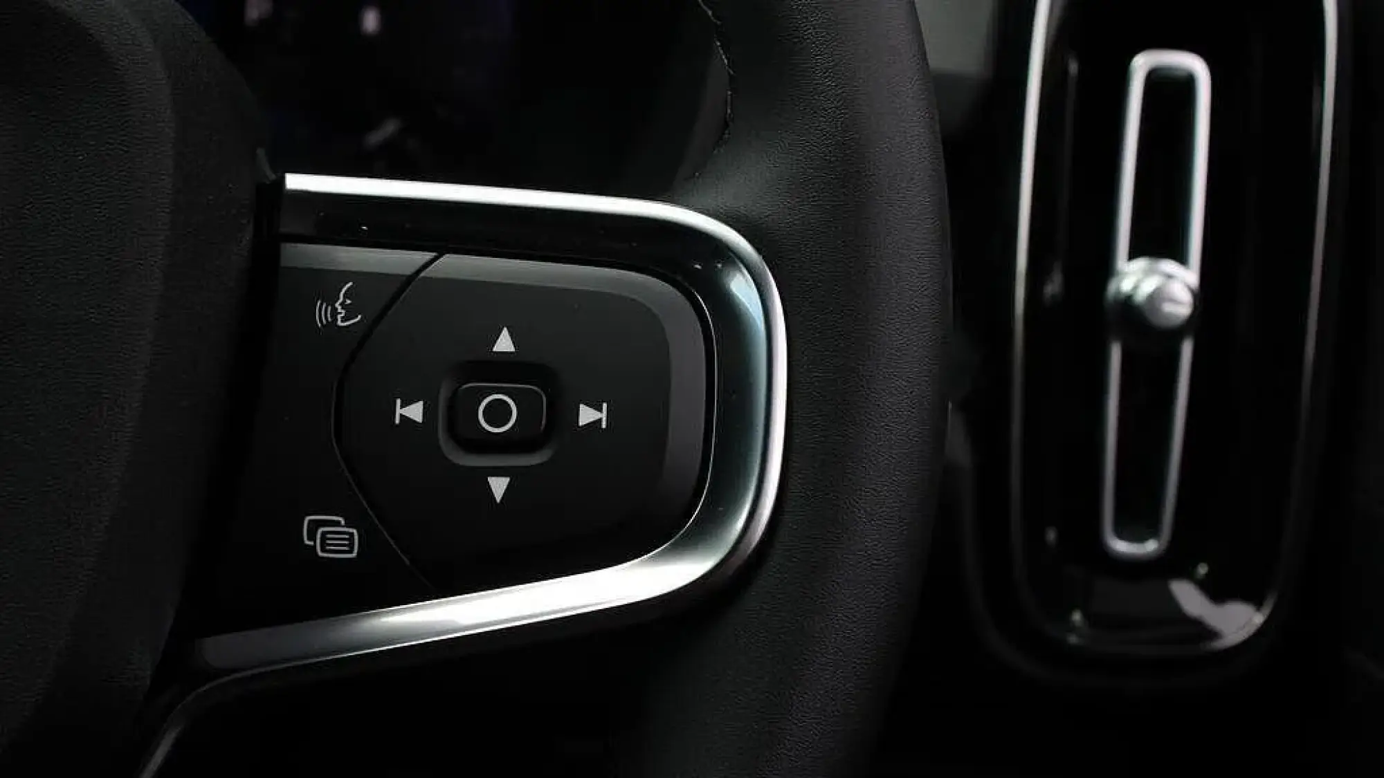 Volvo XC40 Image 25 Volvo XC40 Image 25
