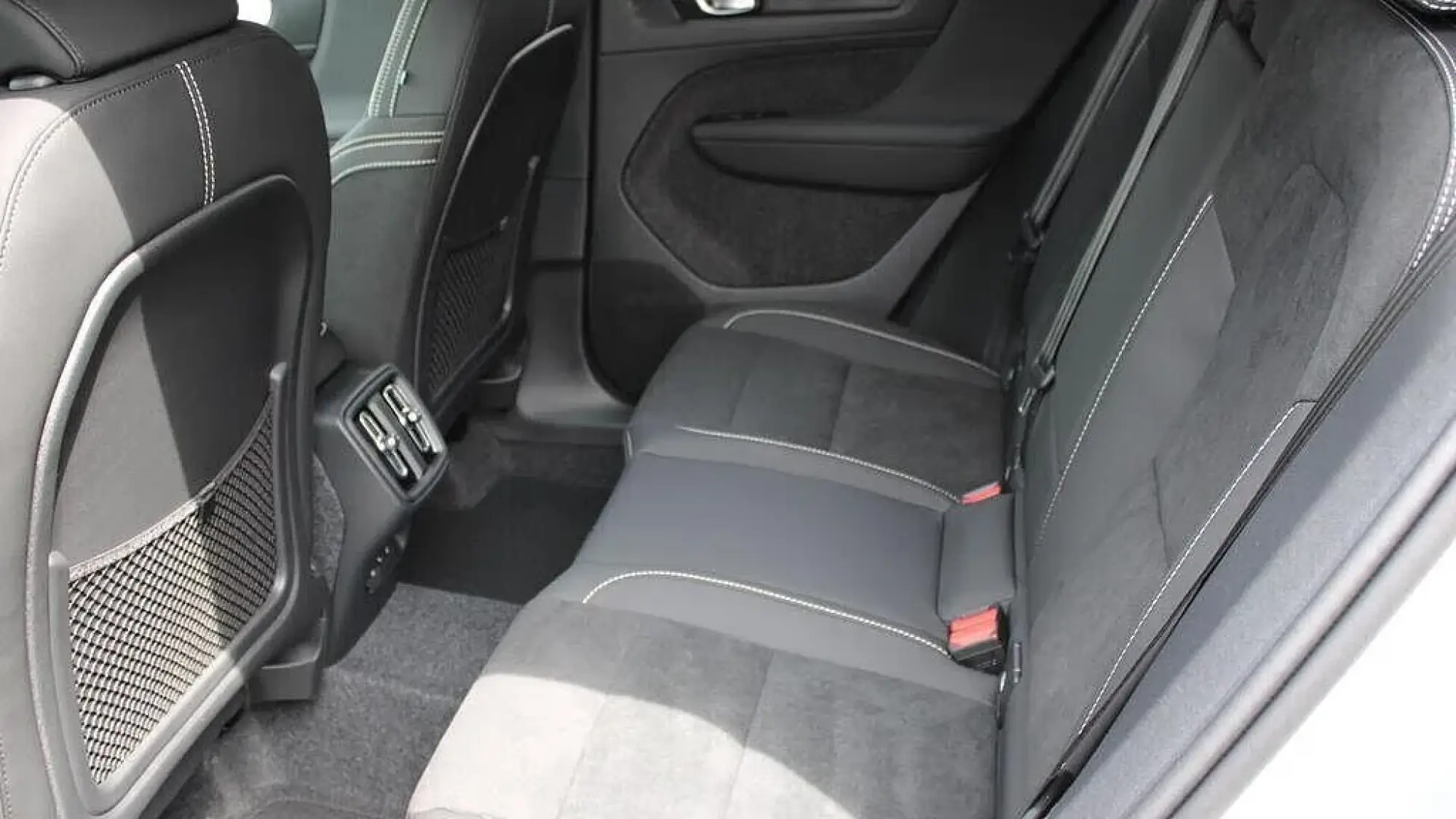 Volvo XC40 Image 33 Volvo XC40 Image 33