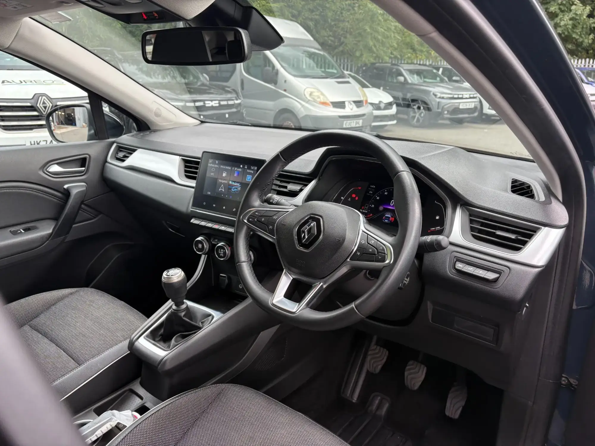 Renault Captur Image 9