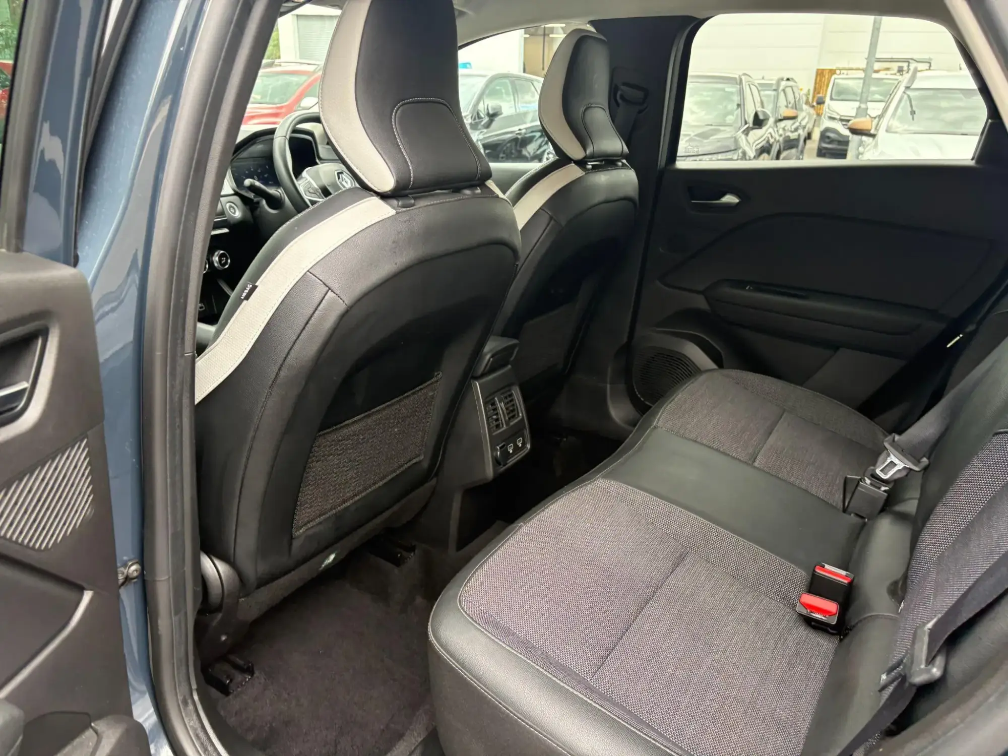 Renault Captur Image 17