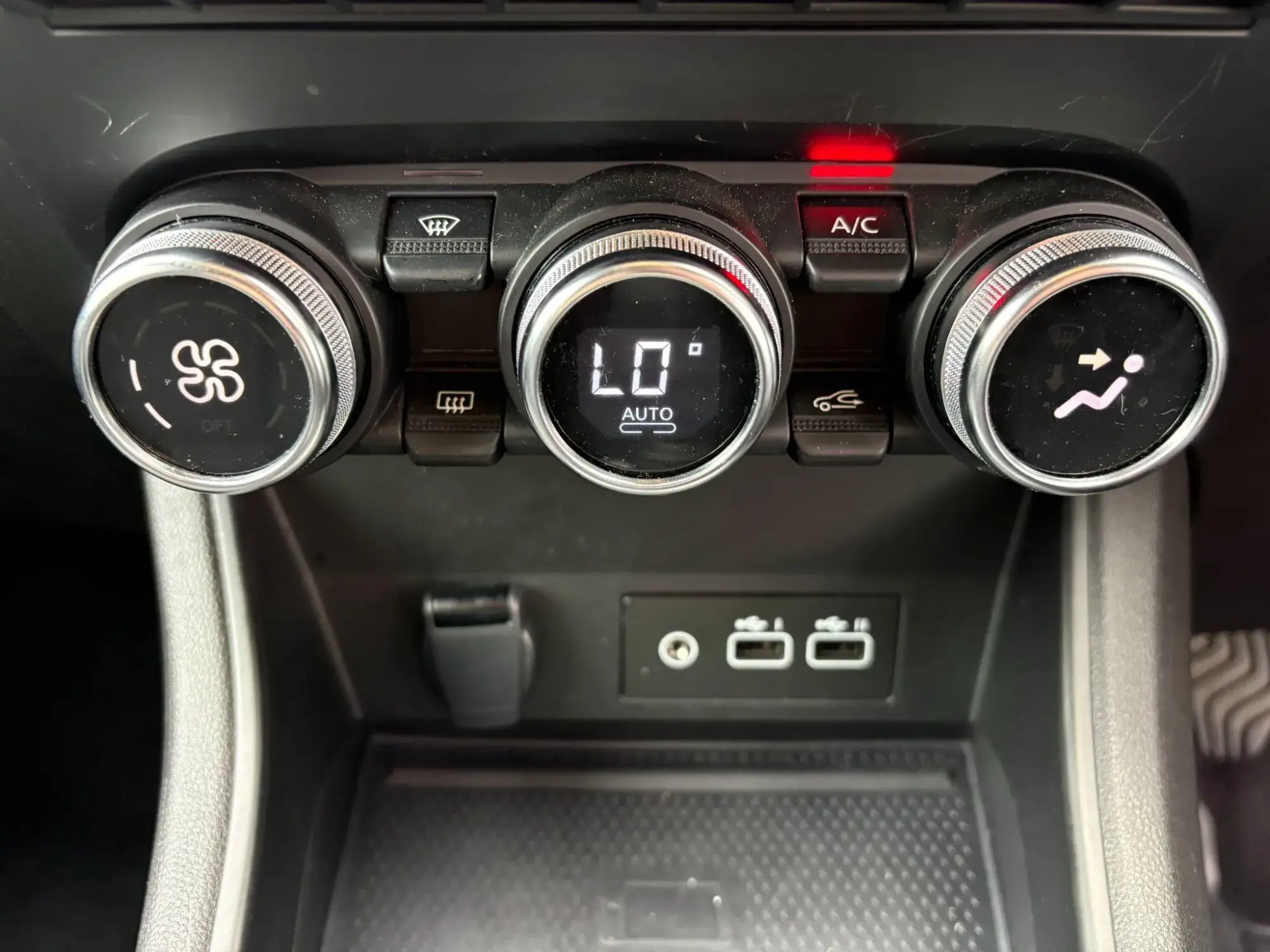 Renault Captur Image 25