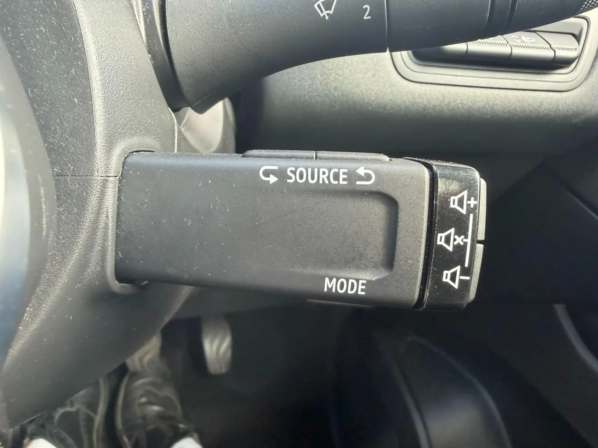 Renault Captur Image 23