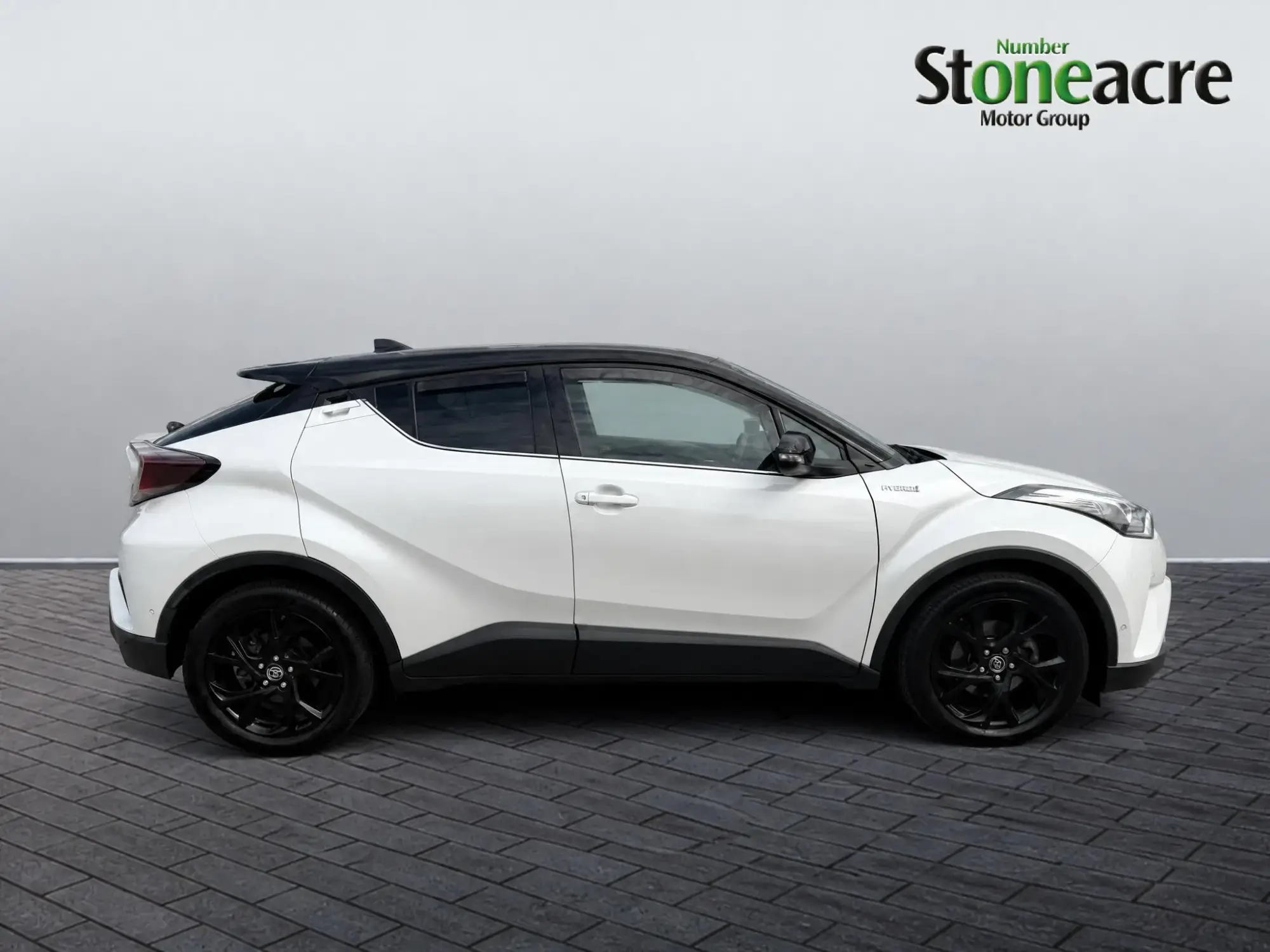 Toyota C-HR Self-Charging Hybrid Image 2