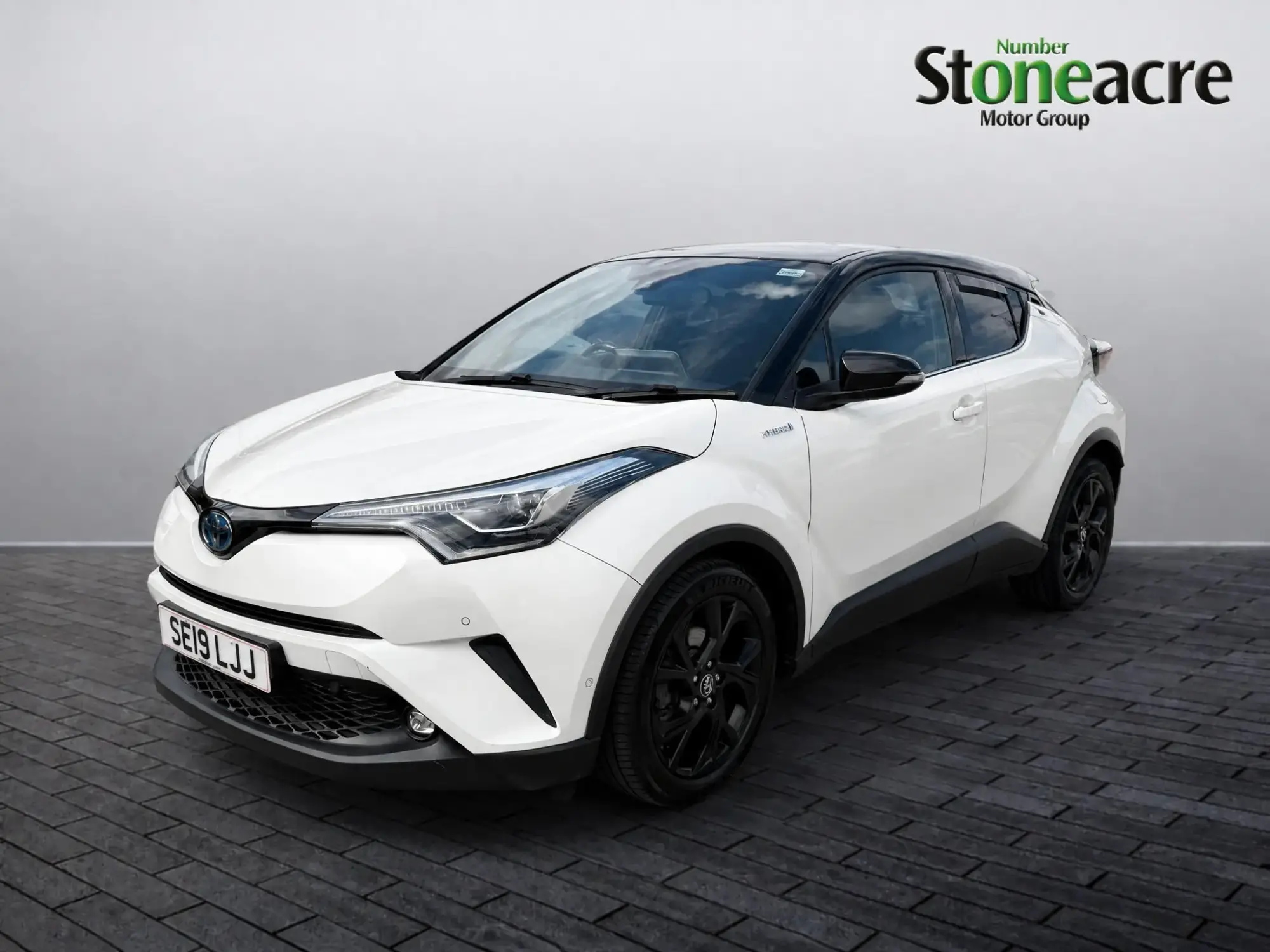 Toyota C-HR Self-Charging Hybrid Image 7