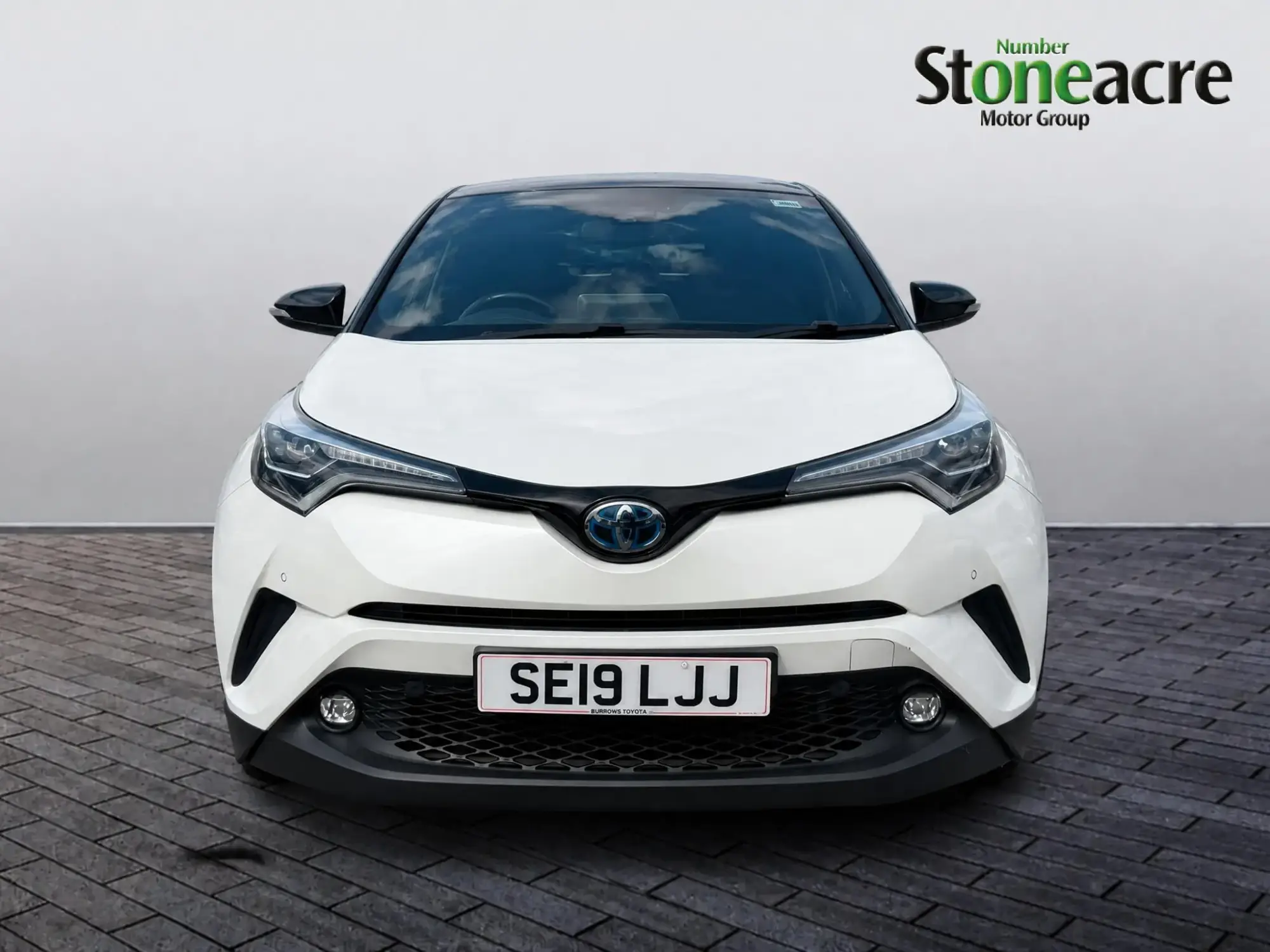 Toyota C-HR Self-Charging Hybrid Image 8