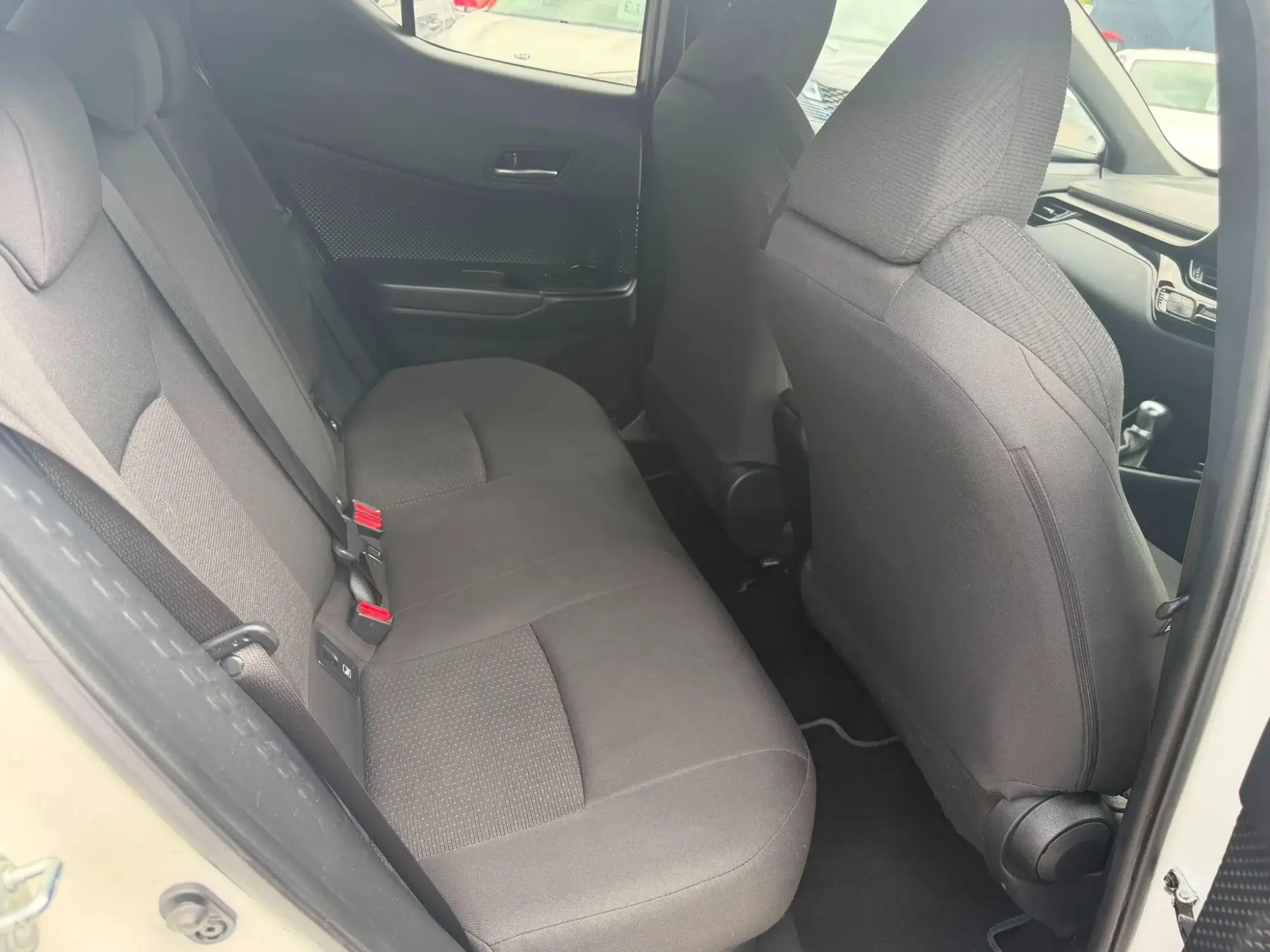 Toyota C-HR Self-Charging Hybrid Image 14