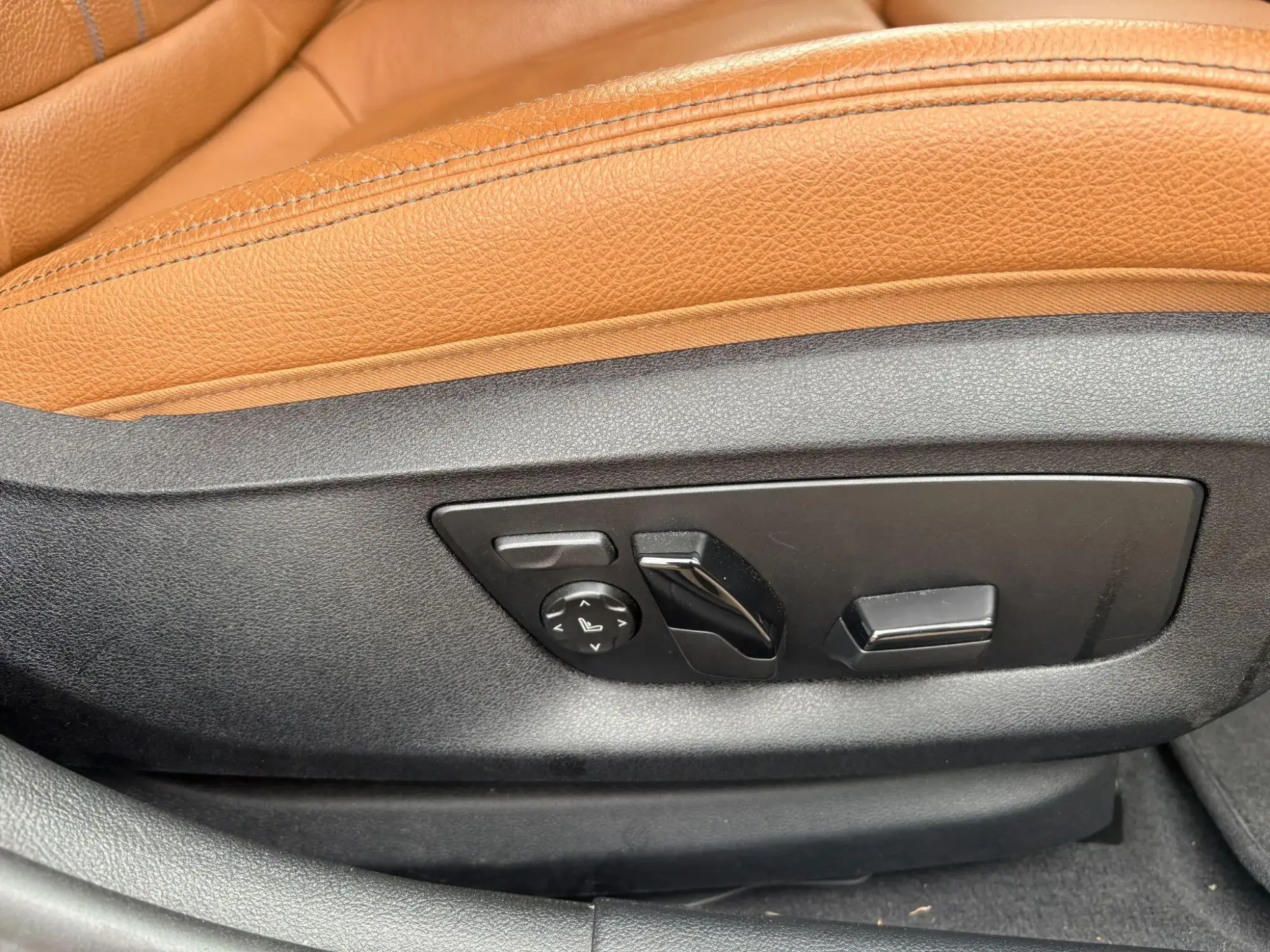 BMW 5 Series Image 16 BMW 5 Series Image 16