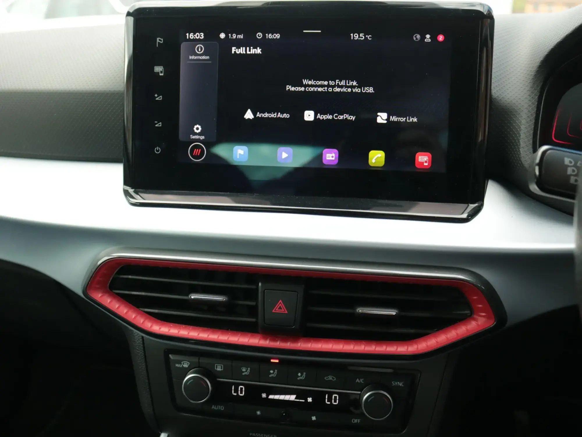 SEAT Arona Image 22