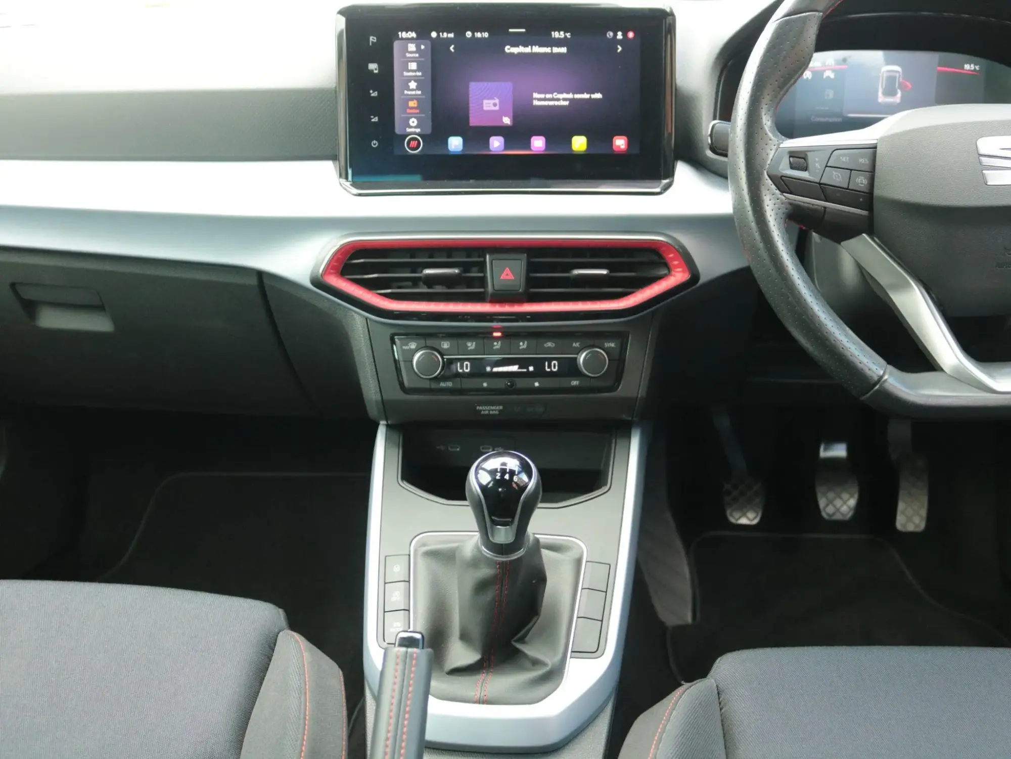 SEAT Arona Image 23