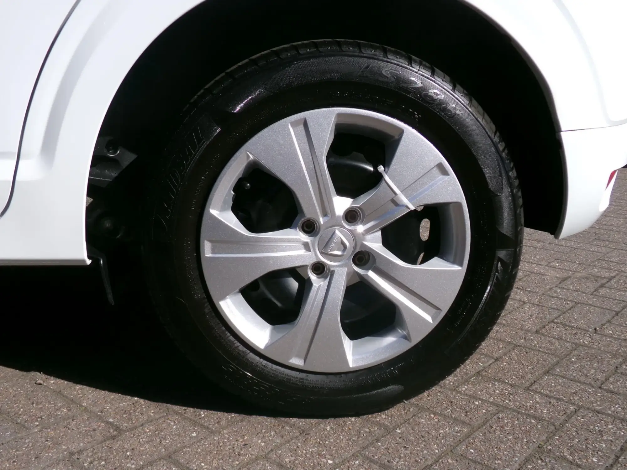 Dacia Sandero Image 9