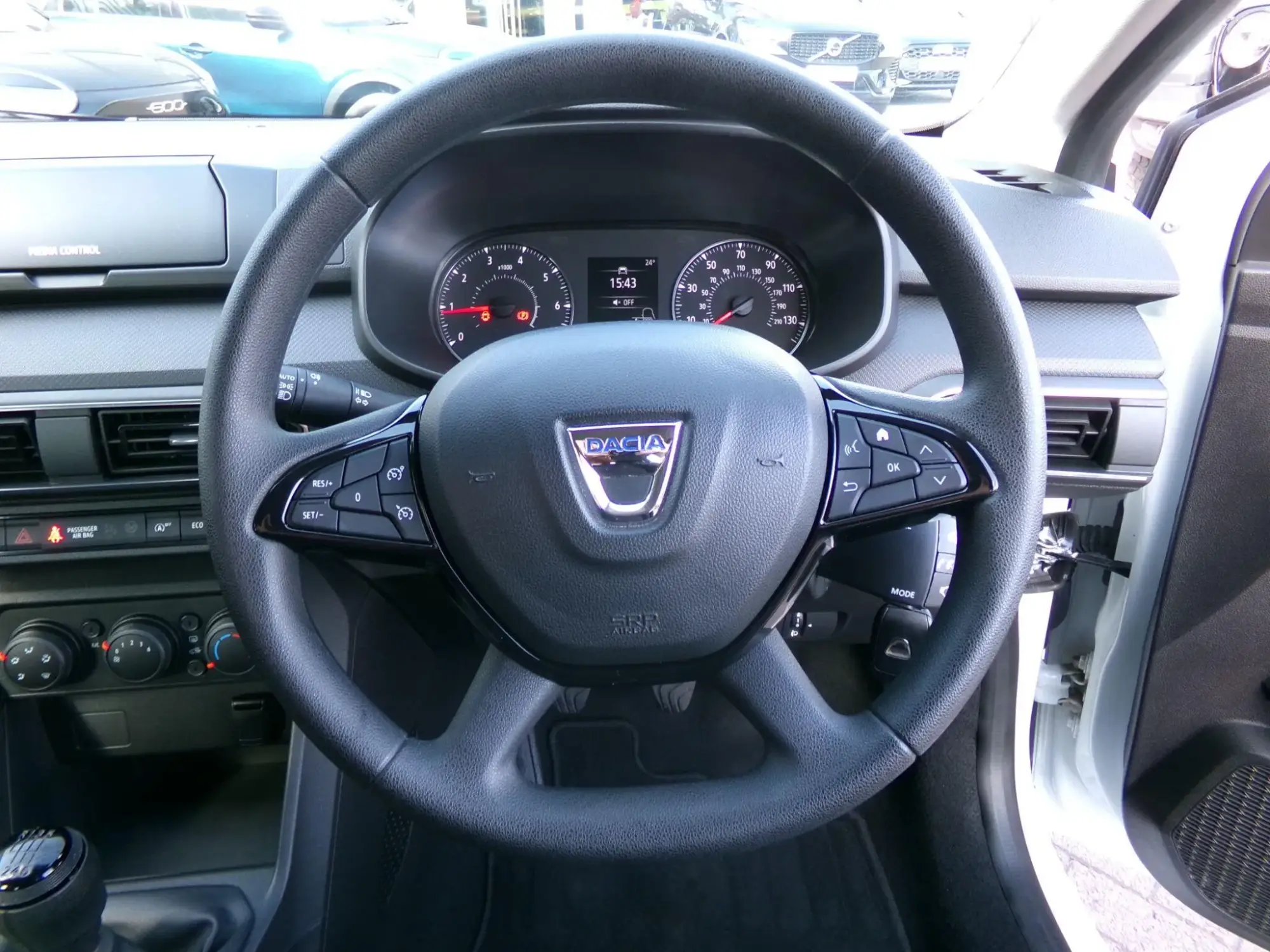 Dacia Sandero Image 11