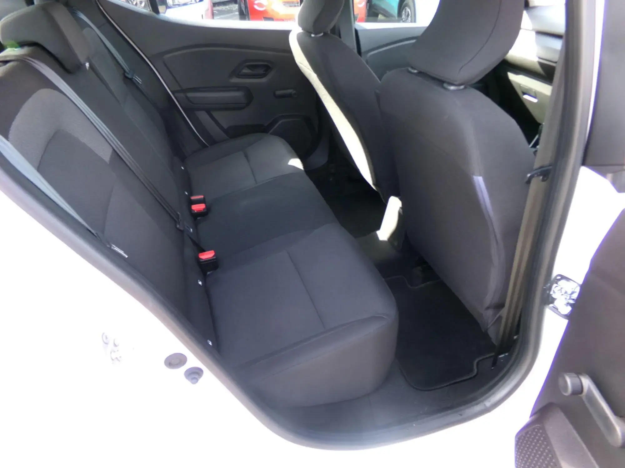 Dacia Sandero Image 13