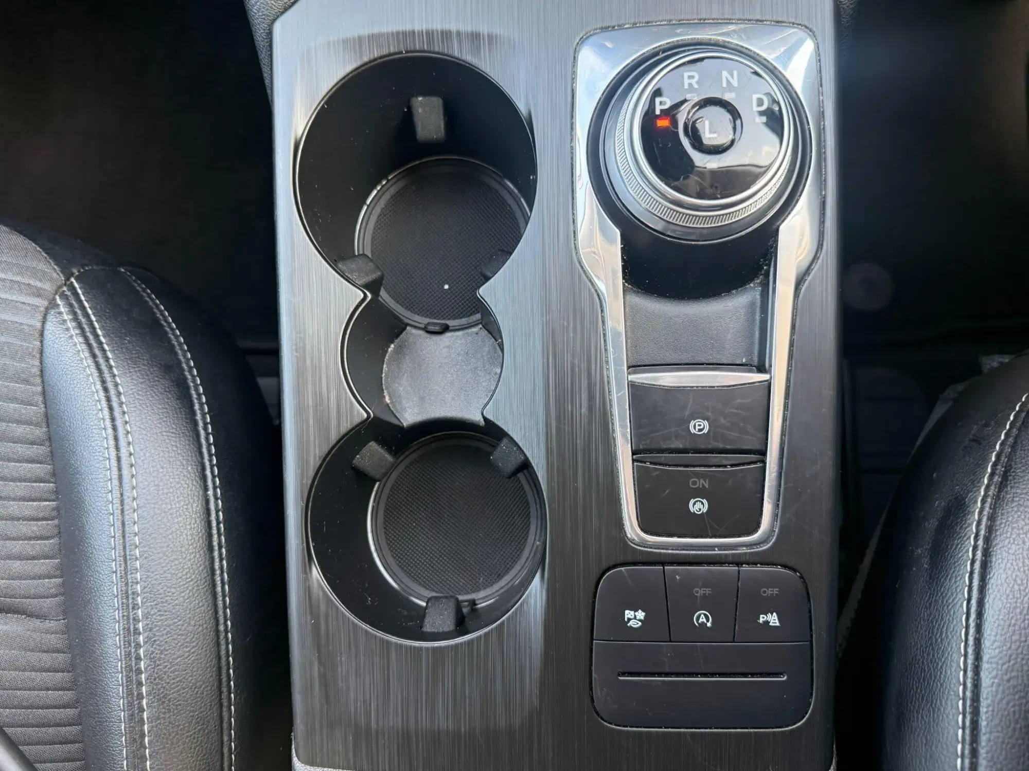 Ford Kuga Image 9