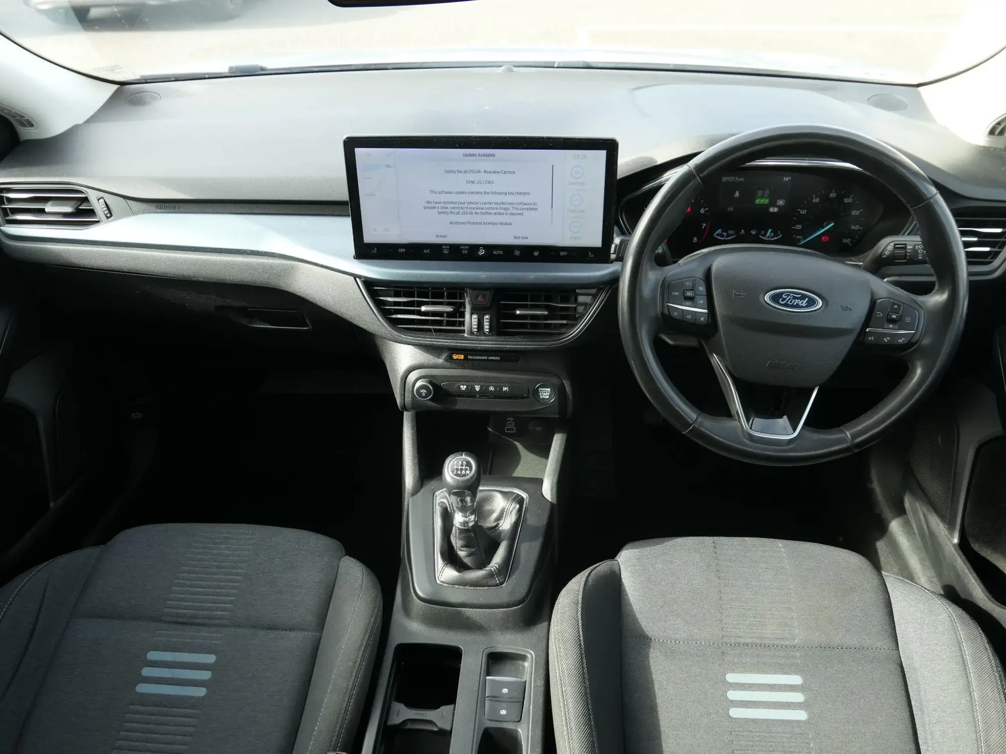 Ford Focus Image 9 Ford Focus Image 9