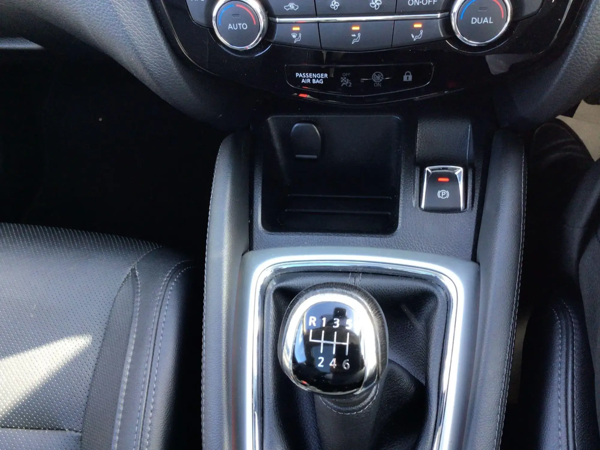 Nissan Qashqai Image 16 Nissan Qashqai Image 16